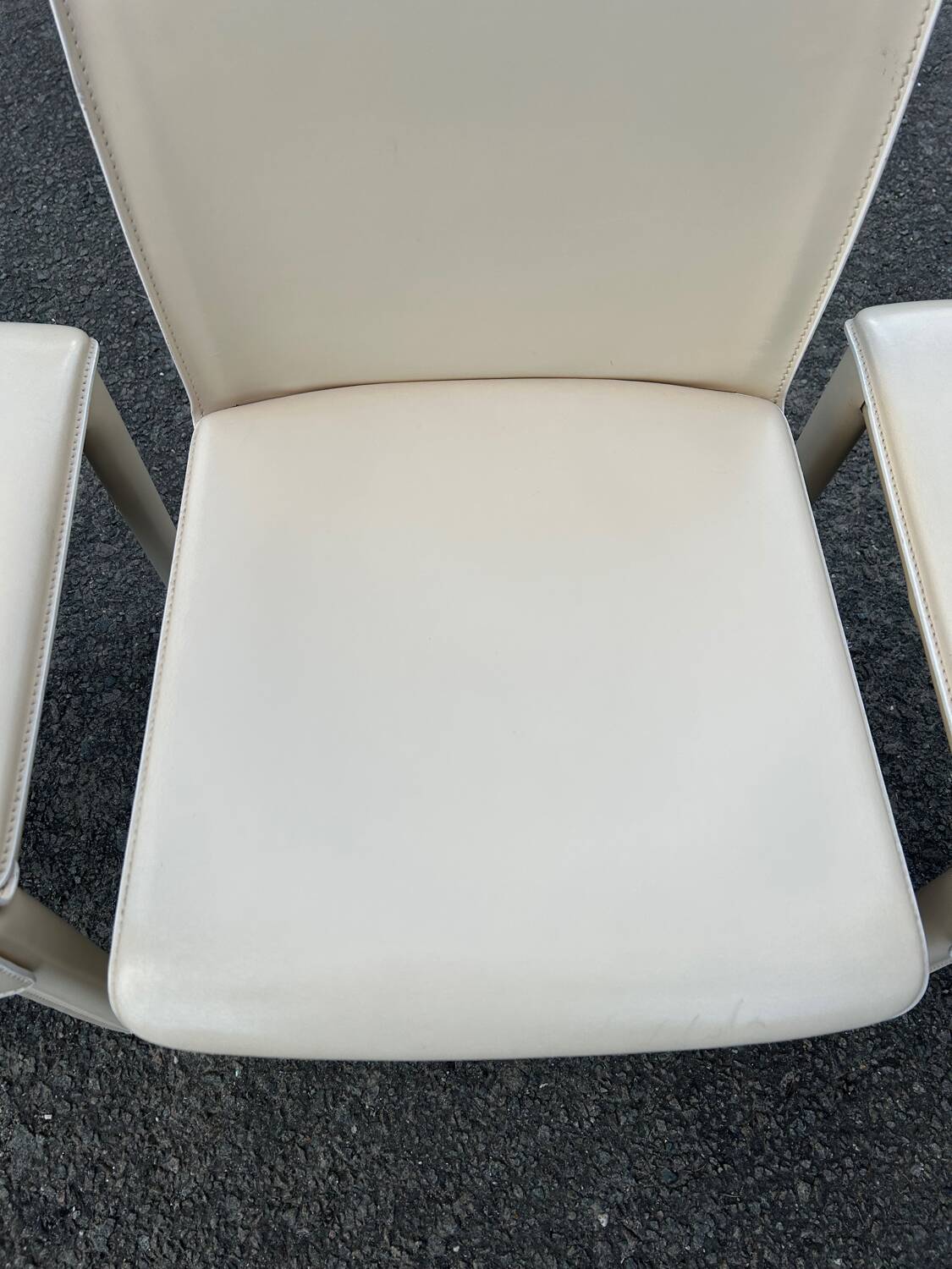 Set of 4 Italian chairs Arper Italy