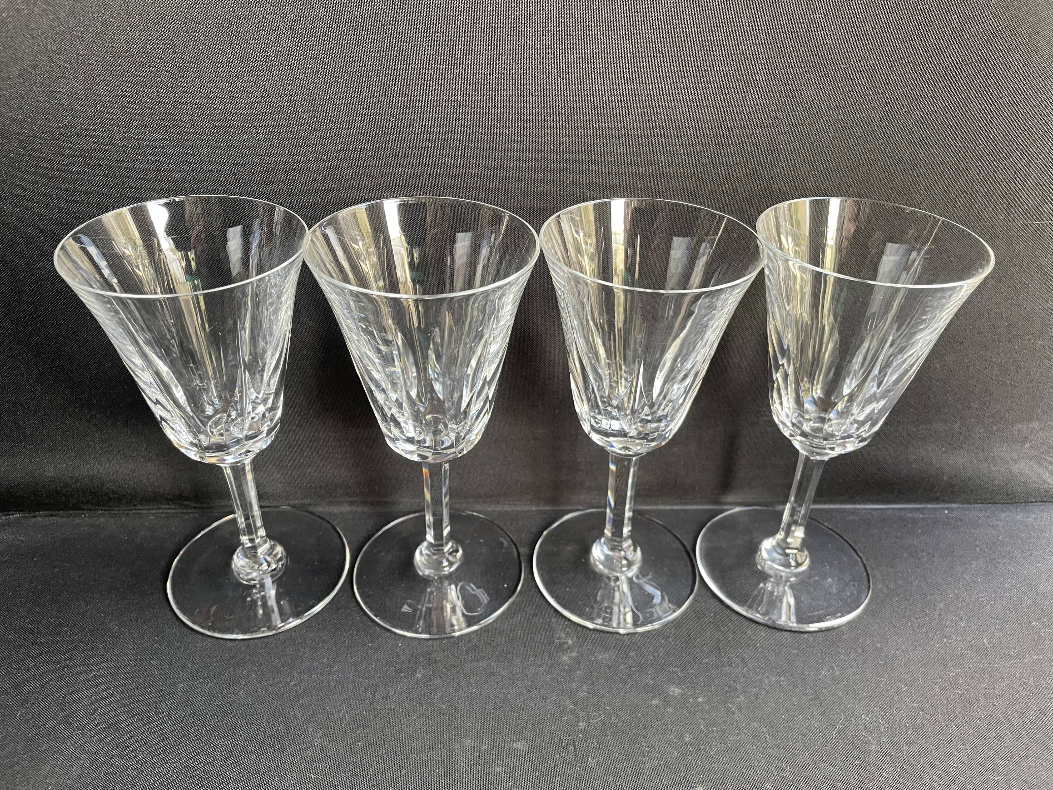 4 verres à vin Saint Louis service Cerdagne