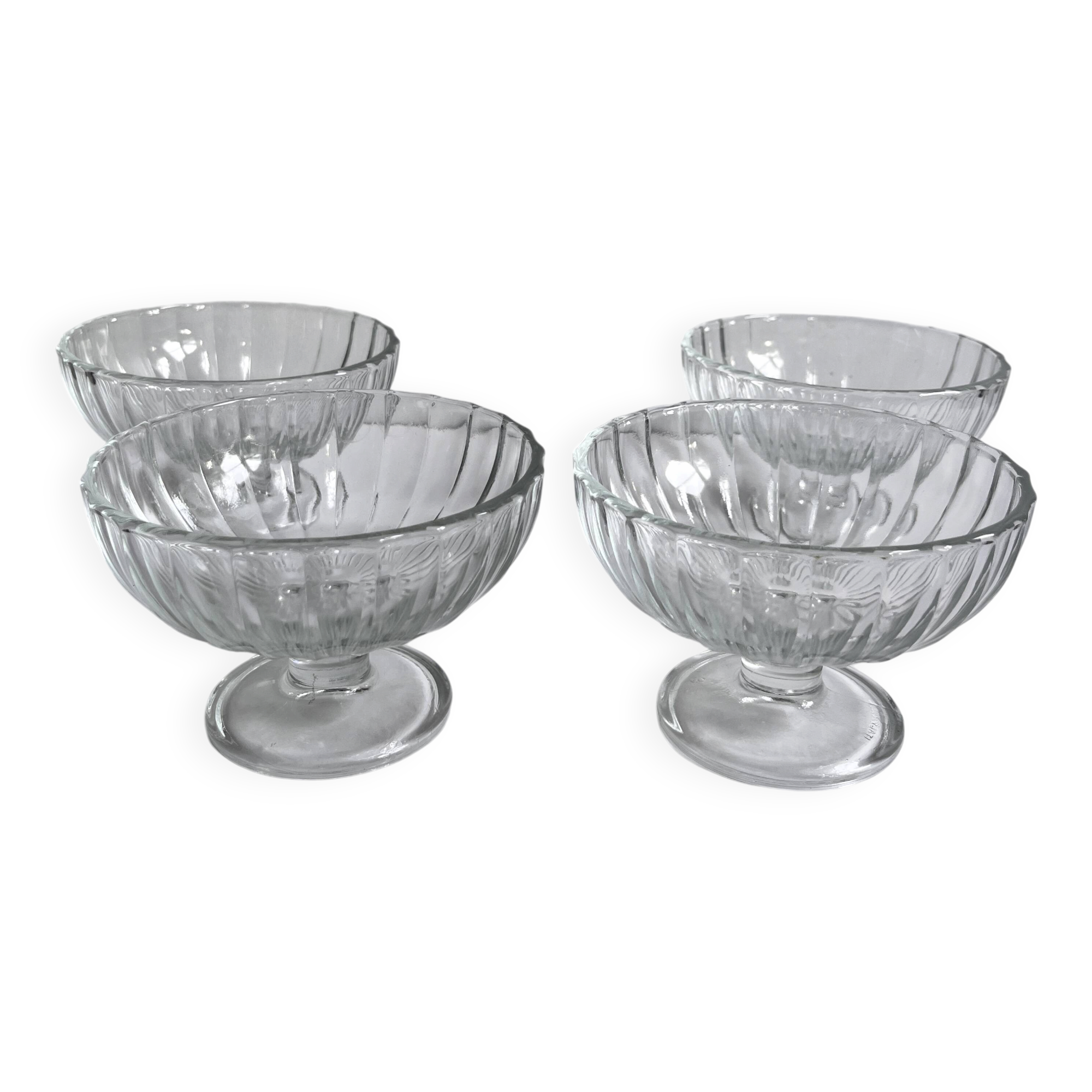 Glass ice cream bowls