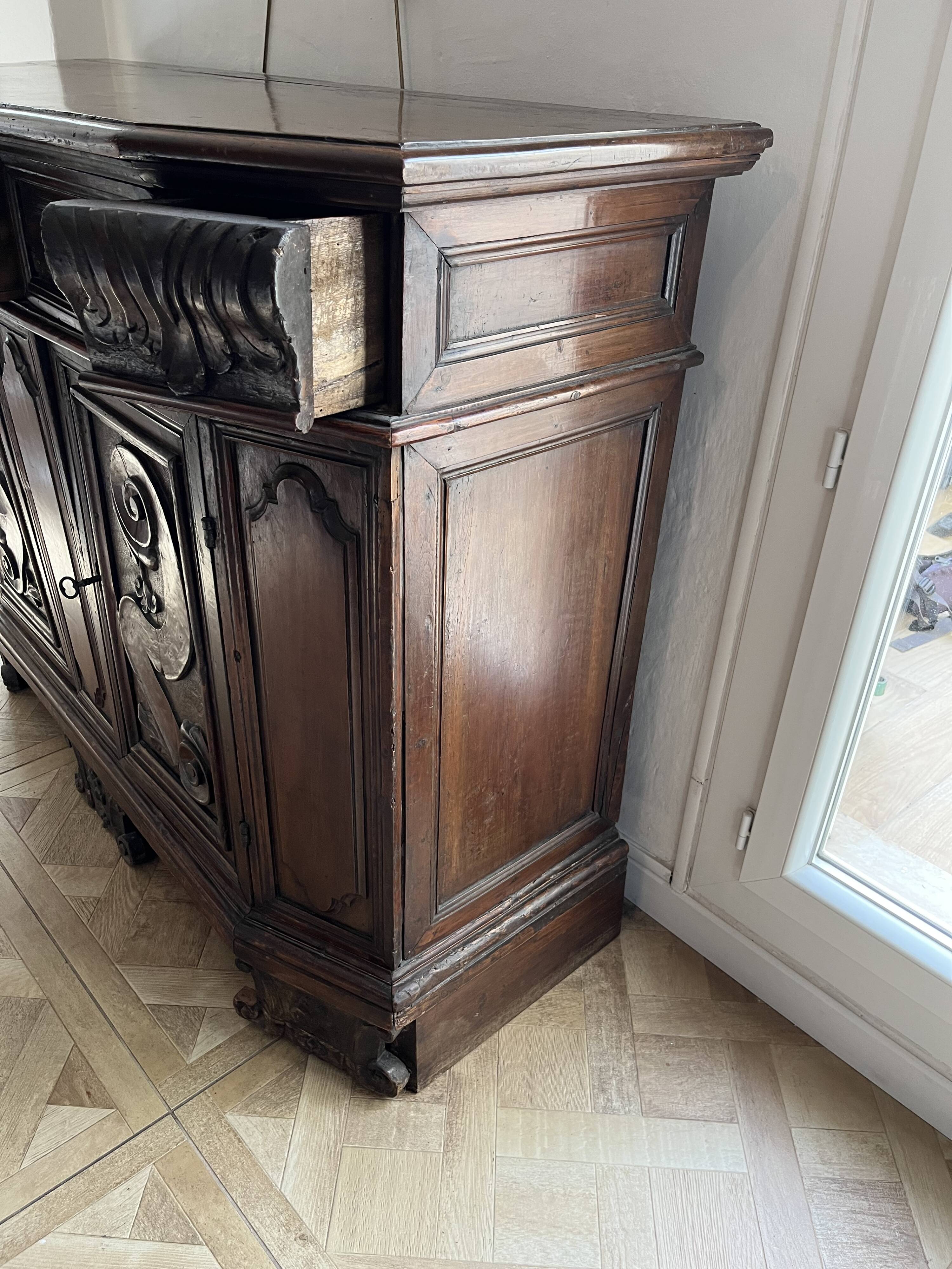 17th century Italian buffet