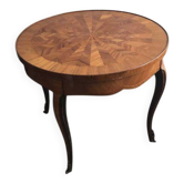 Table basse ronde en marqueterie, pieds galbés style Louis XV