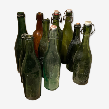 Lot 10 bouteilles anciennes en verre soufflé déco bistro bar vin limonade biere