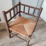 Mulched corner armchair