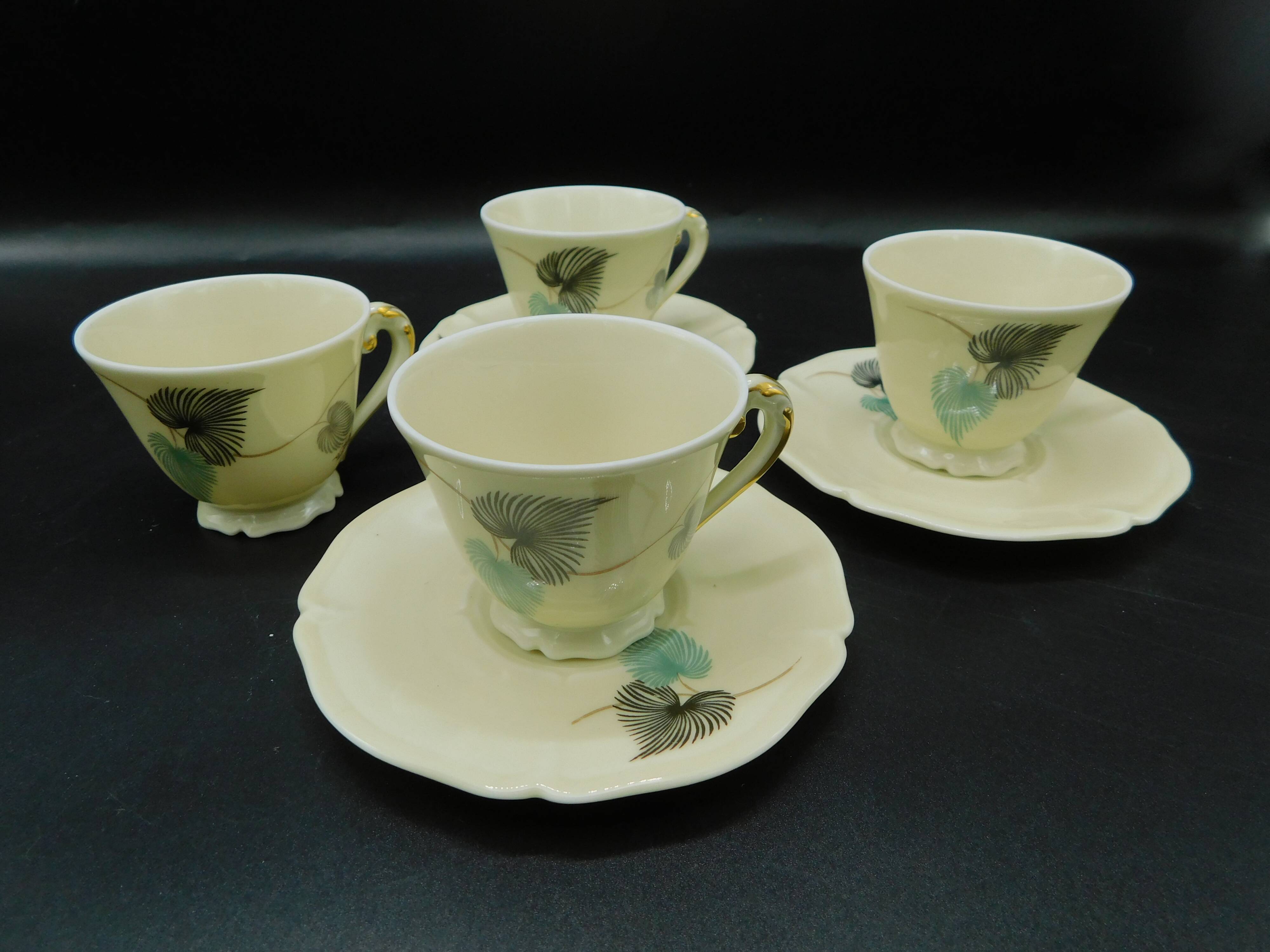 Coffee cups - Royal factory of Limoges D'Artois