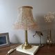 lampe rétro chic laiton doré, abat jour pagode imitation peau