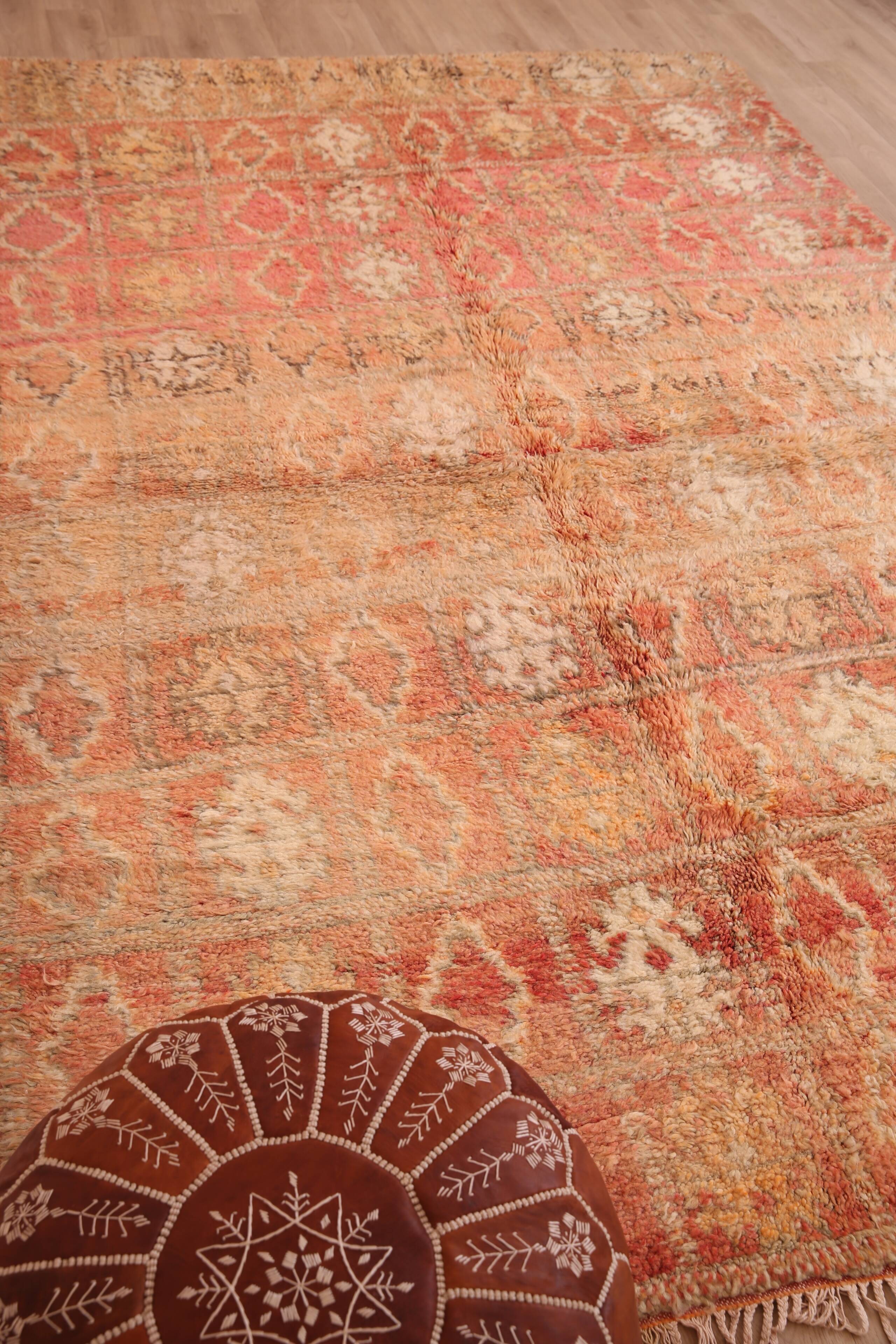Peach Vintage Moroccan Rug 176 x 287 cm, Berber Wool Rug, Handmade Boho Rug