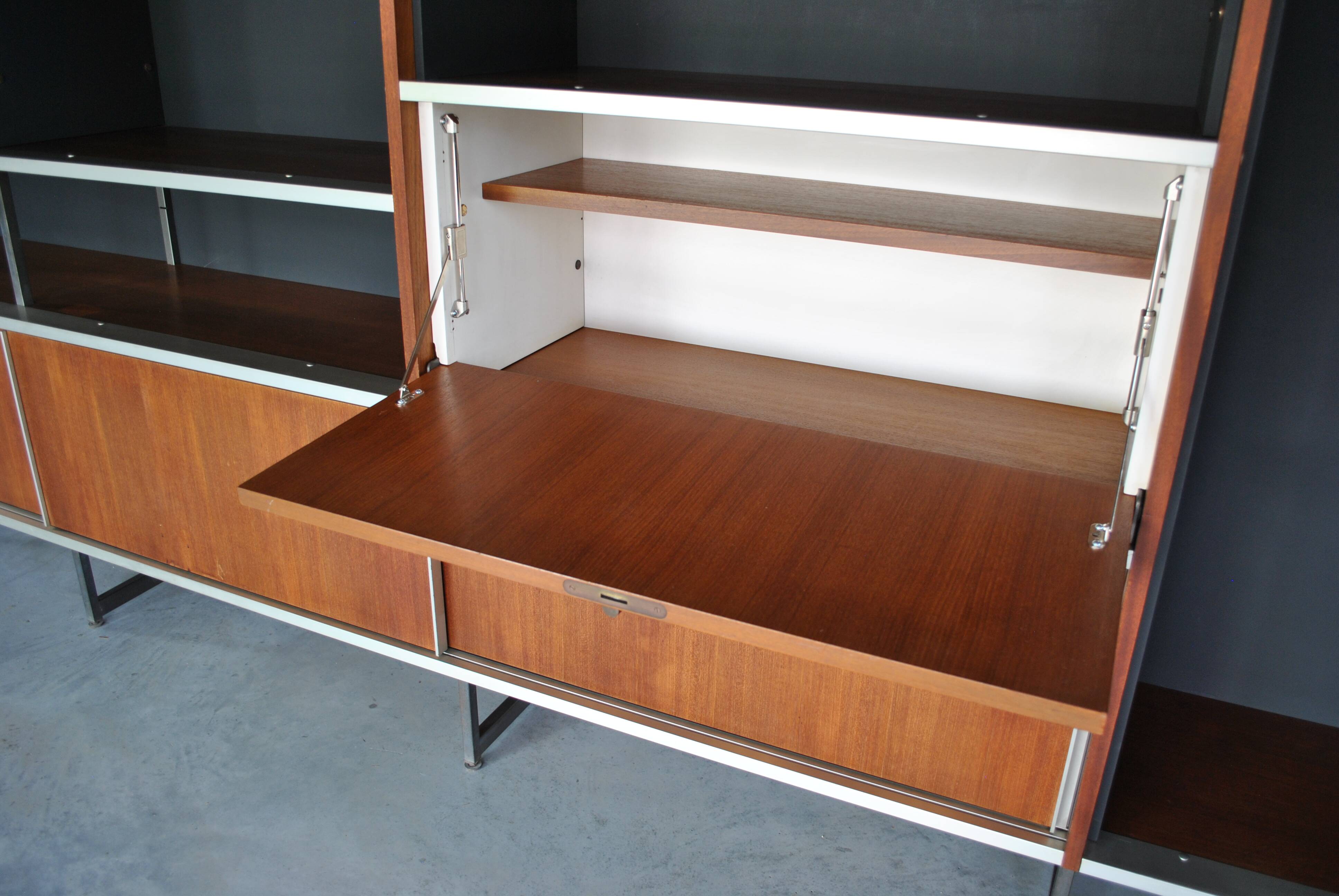 Meuble de rangement EFA Georges Frydman 1960