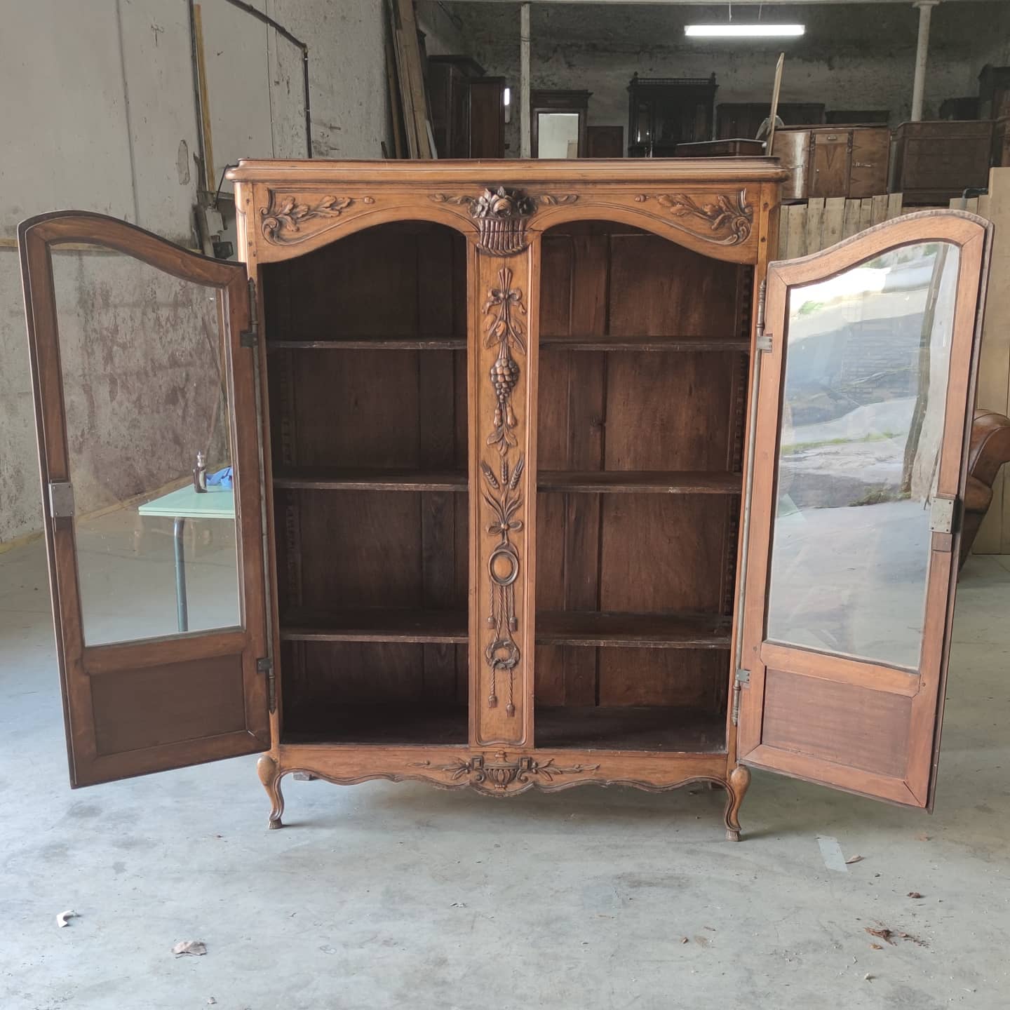 Provencal library circa 1930