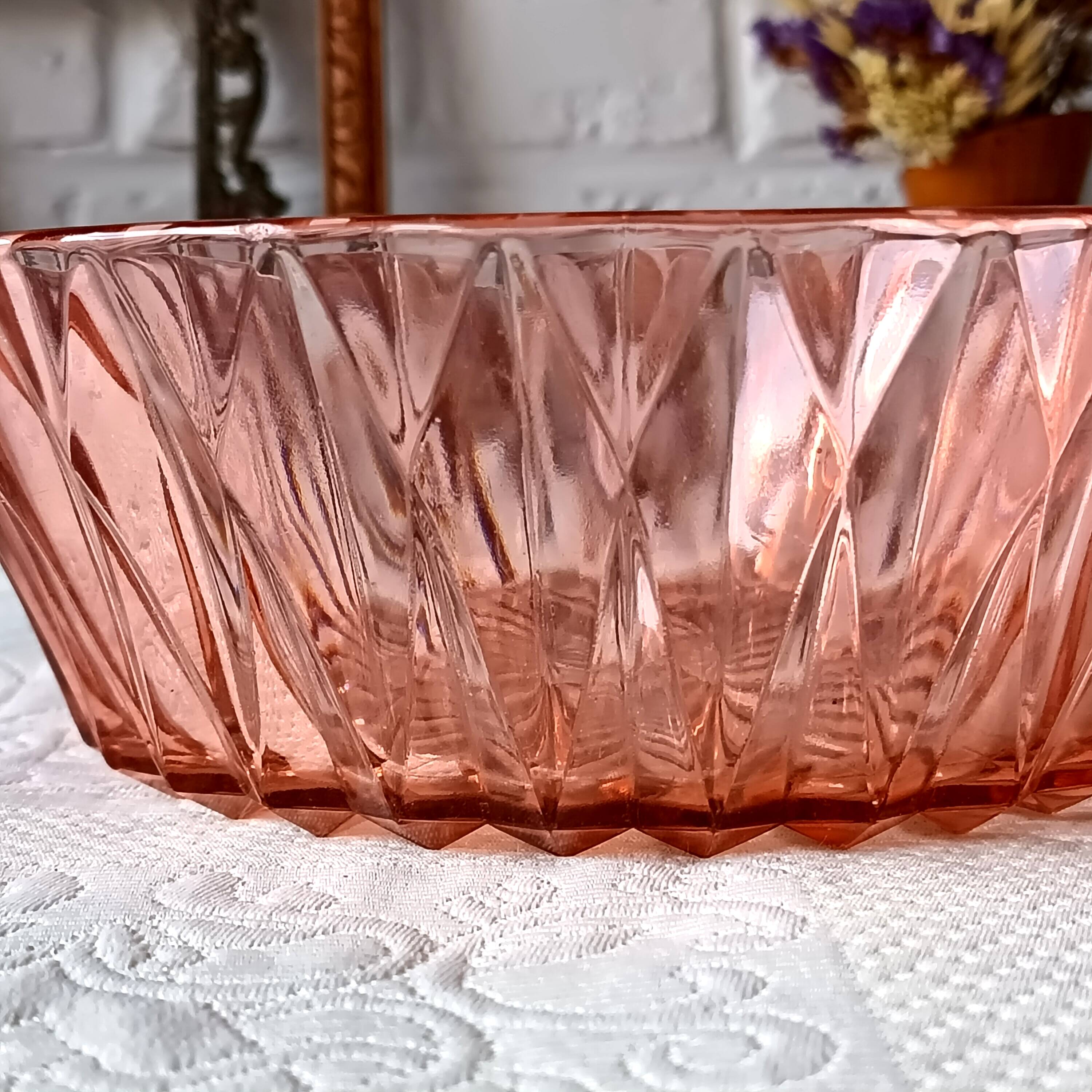 1960 vintage pink moulded glass salad bowl France