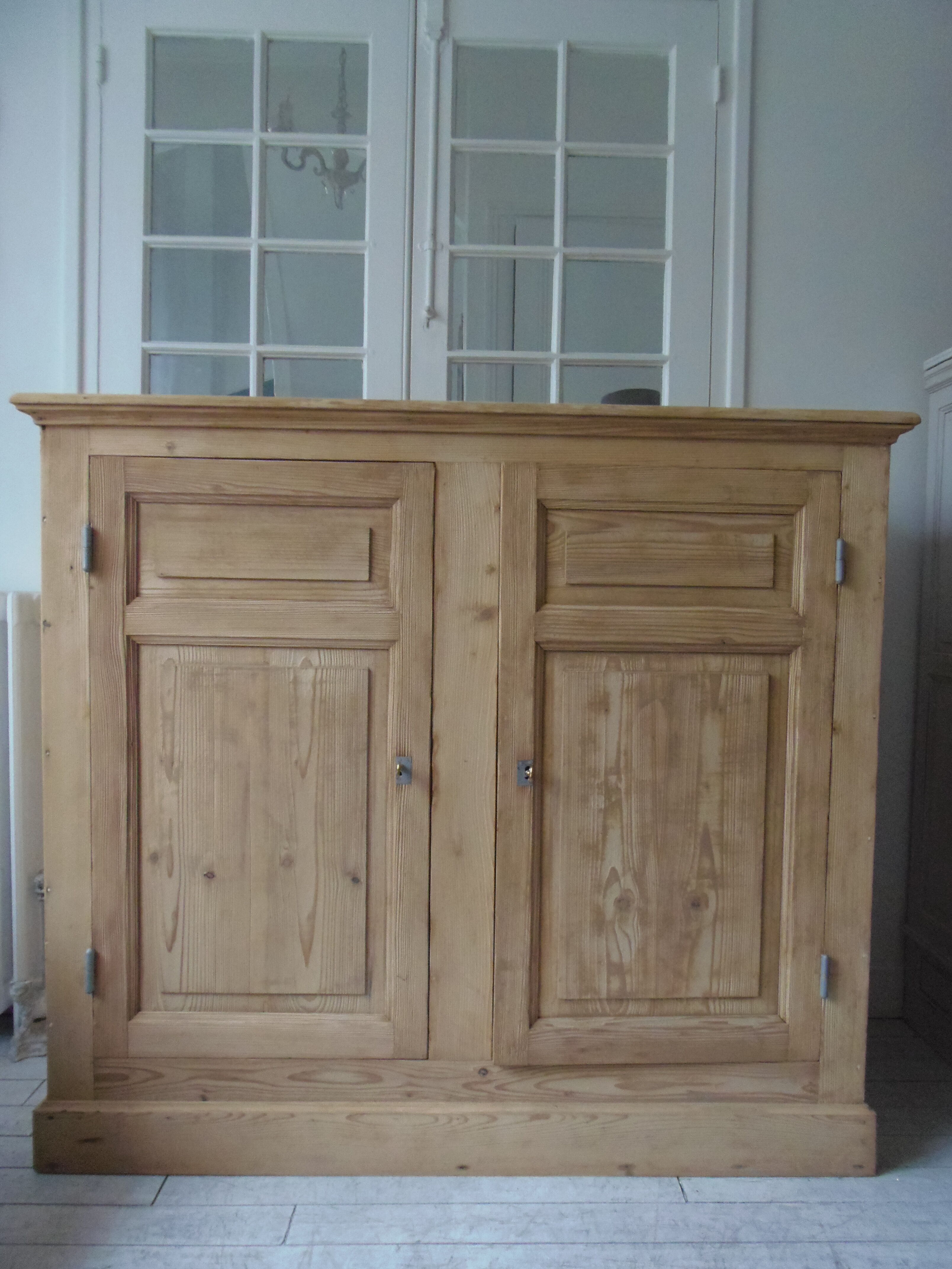 Vintage sideboard in raw pitchpin