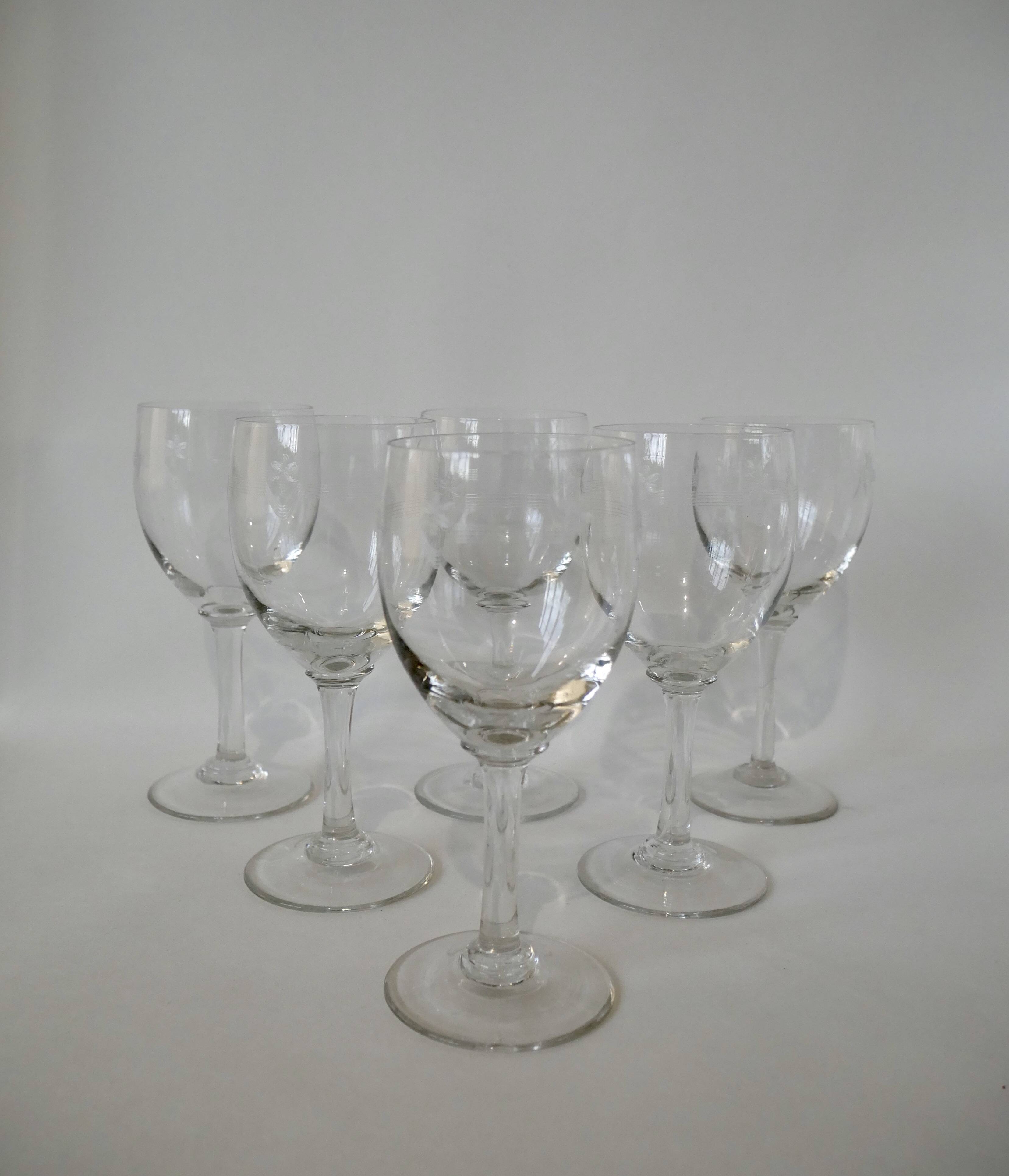 Set of 6 engraved crystal wine glasses from the 30s and 40s
