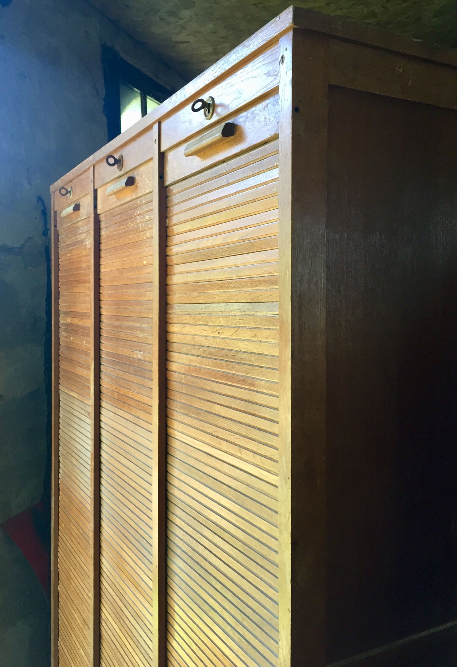 Furniture business workbook curtains