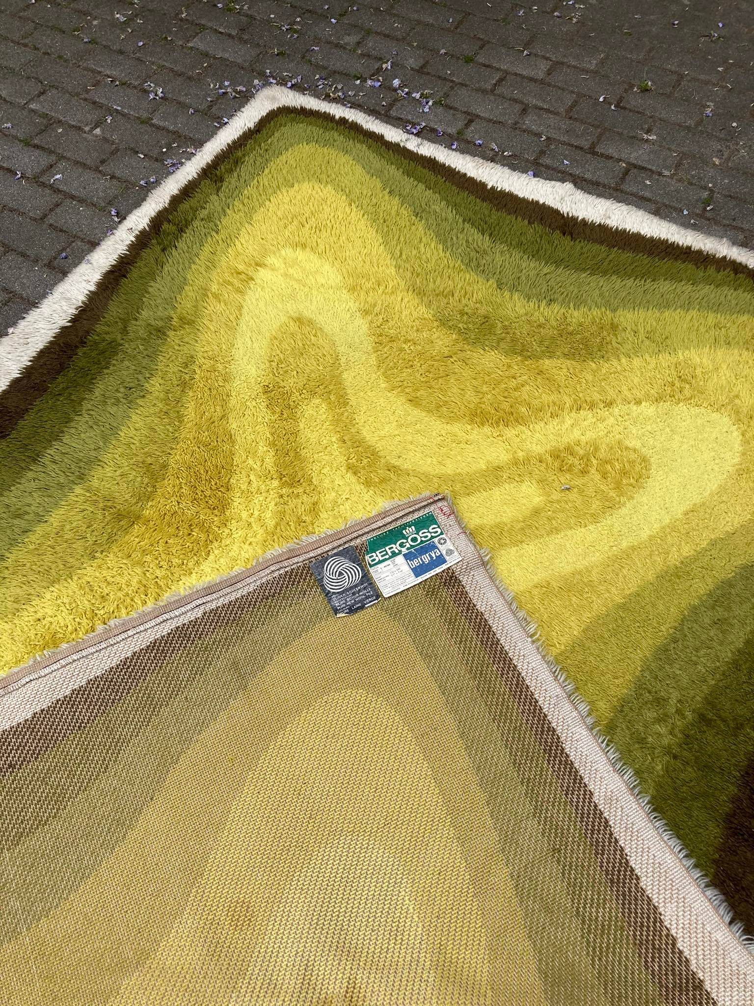 Bergoss wool rug 1970
