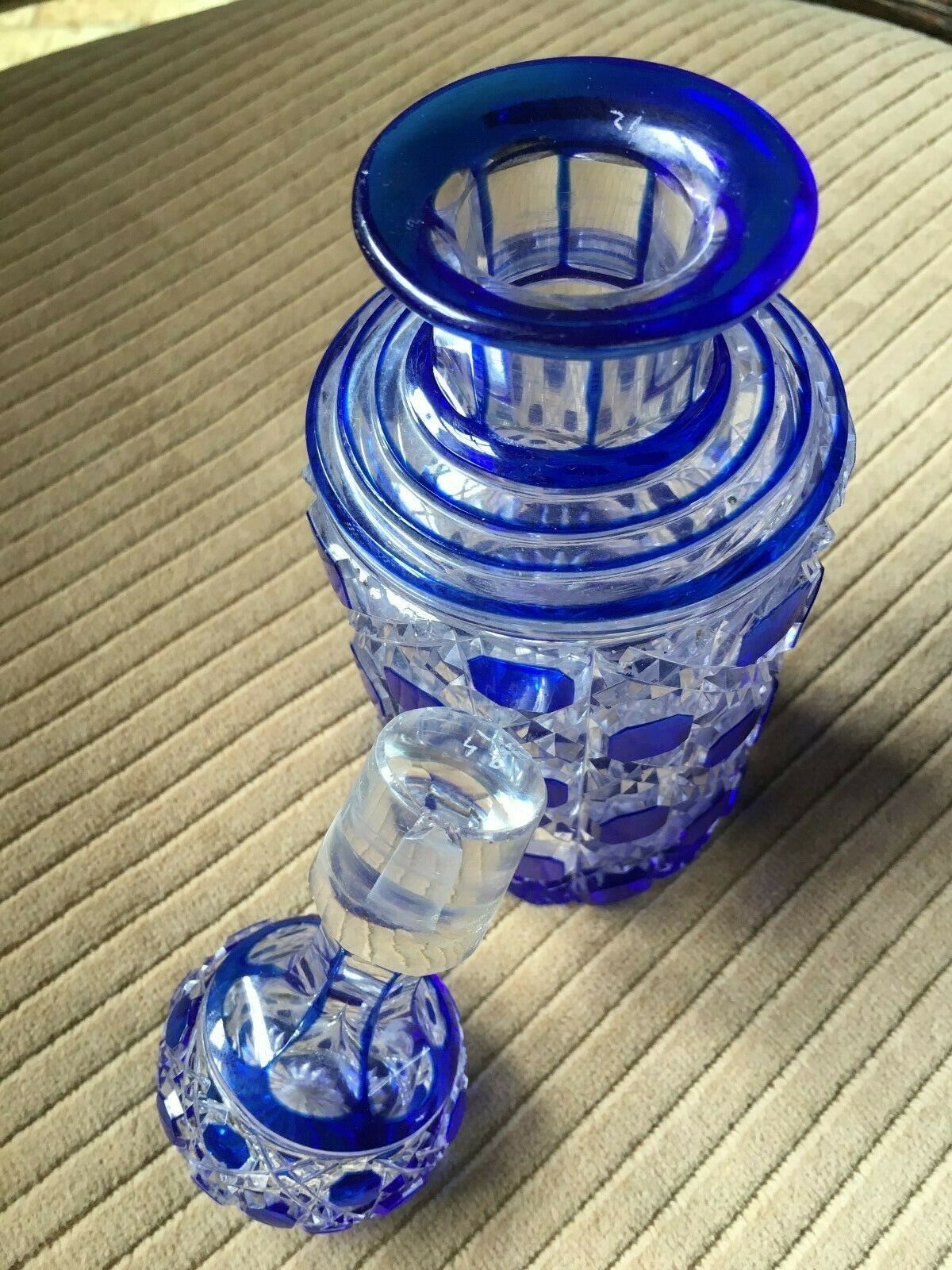 Baccarat crystal bottle model diamonds stoned blue