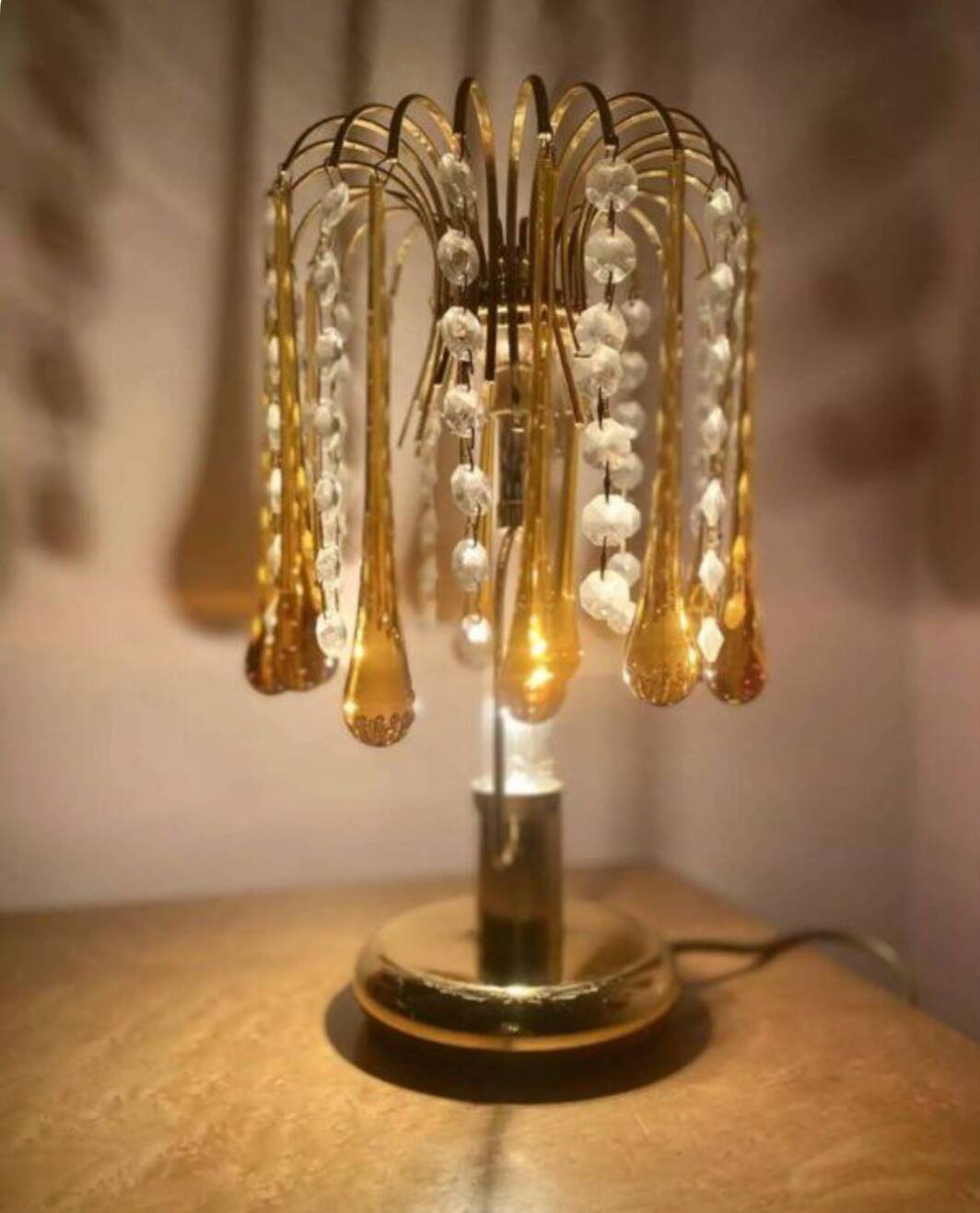 Small Italian lamp in the style of Venini