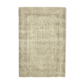 Hand-knotted decorative turkish beige rug 195 cm x 290 cm