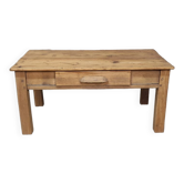 Table basse de ferme