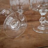 Set of 6 white wine/port glasses with grape and vine branch decoration cristal d'arc