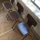 Set de 6 chaises "Marteau" acajou thermomoulé
