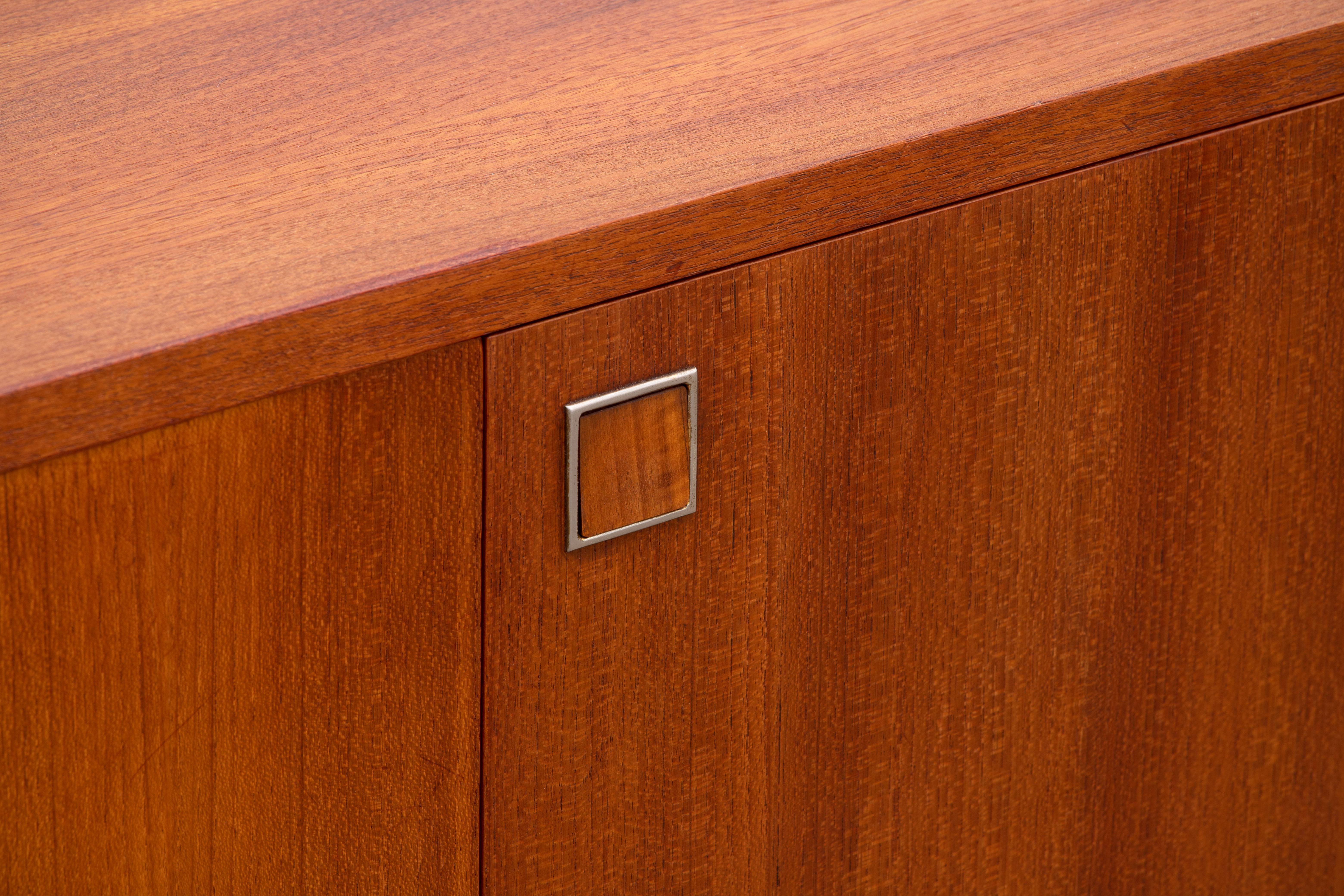 Scandinavian sideboard 300 cm