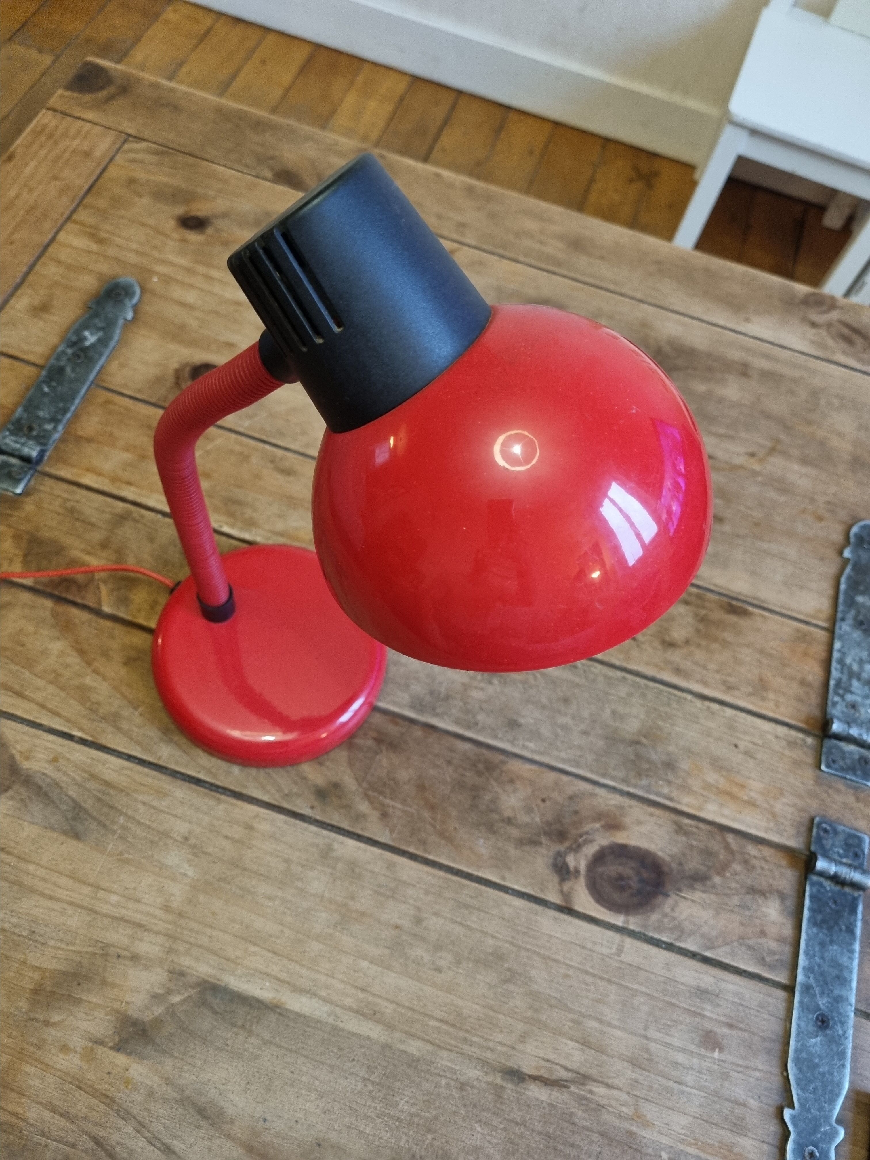 80s pop lamp Italian design