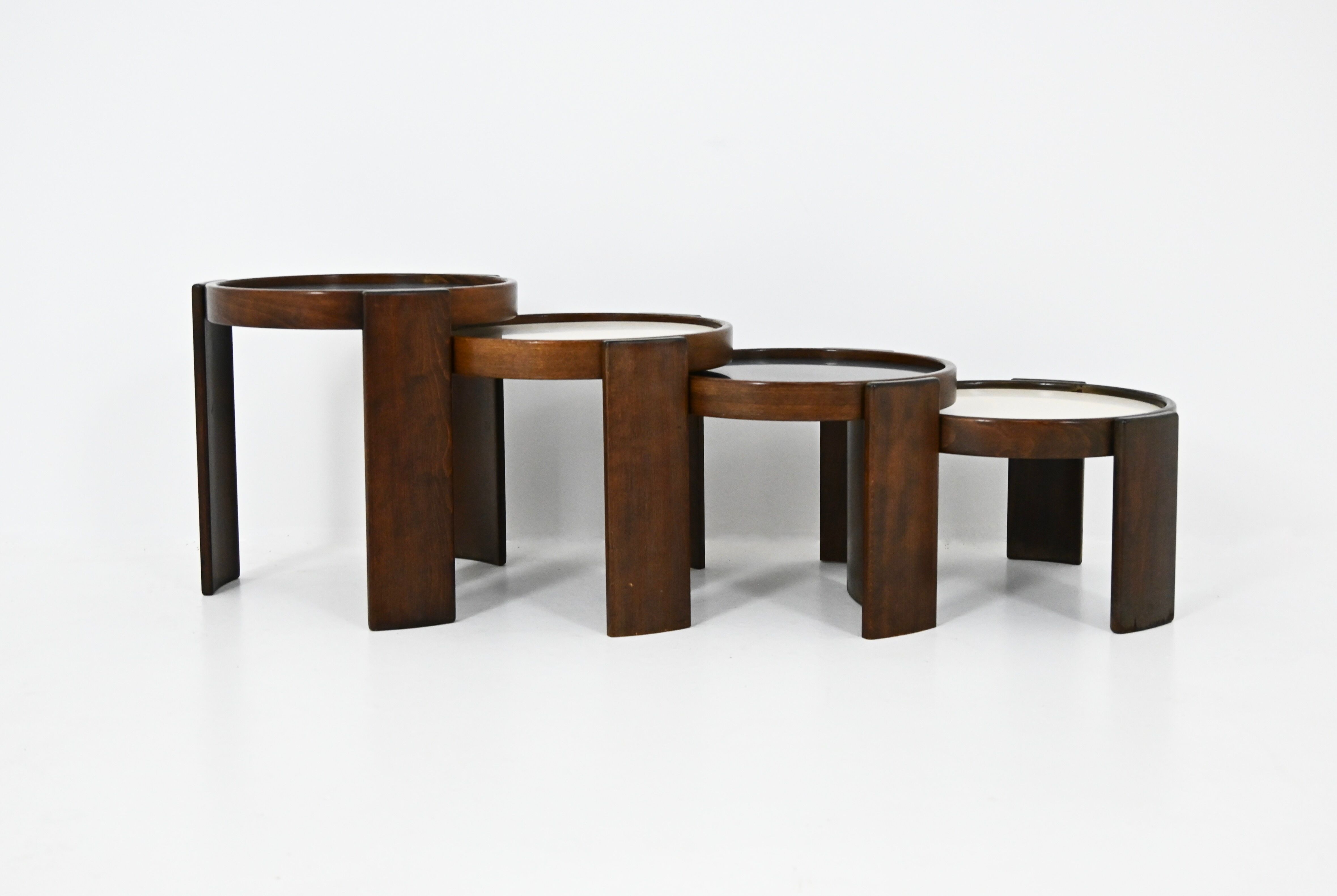 Nest tables model 780, by Gianfranco Frattini for Cassina, 1960s