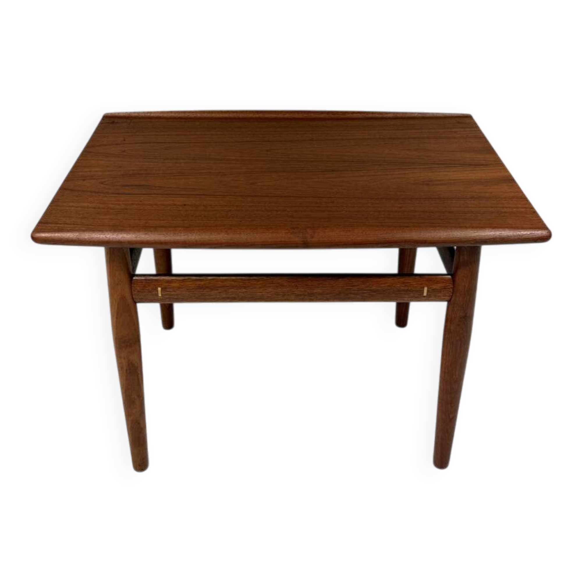 Grete Jalk teak side table or coffee table Glostrup Møbelfabrik Denmark