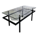 Table basse en verre, métal et laiton