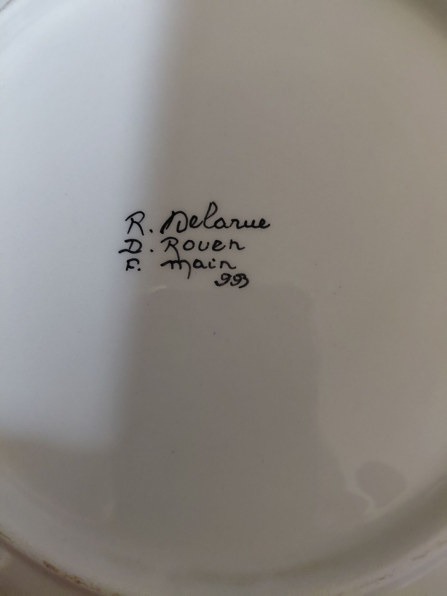 Flat plate Rouen earthenware