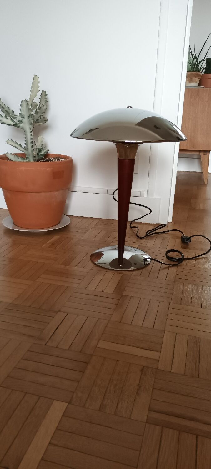 Vintage liner mushroom lamp