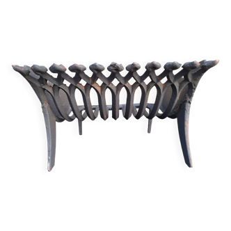 Ancien porte-buches, porte-braises en fonte