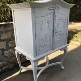 Sideboard in patinated solid wood