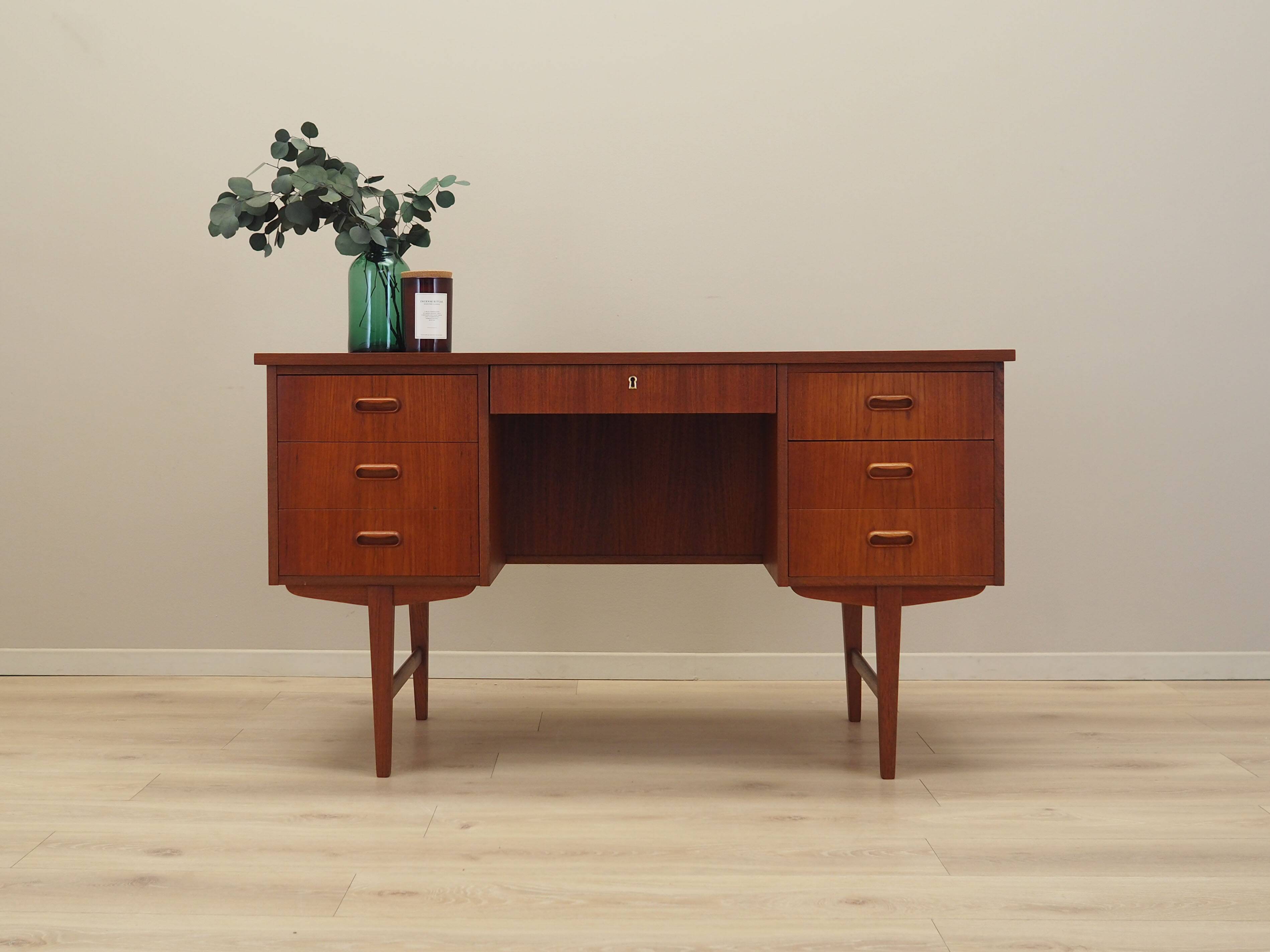 Teak desk, Danish design, 1970s, production: Denmark