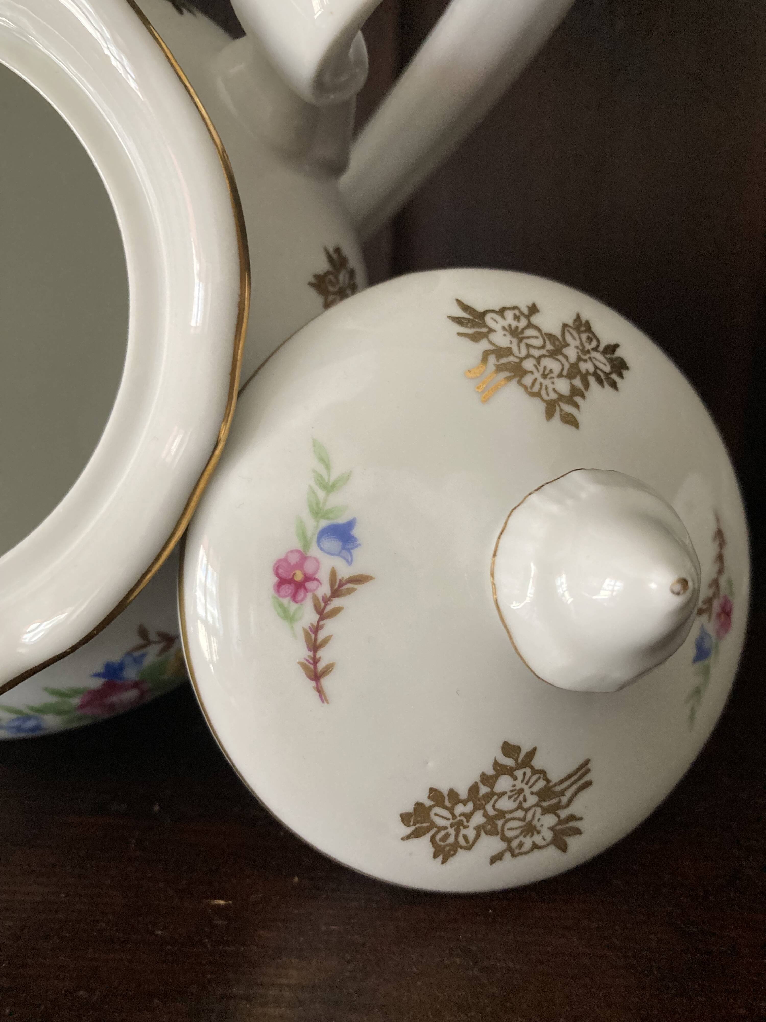 Tea-Café Service