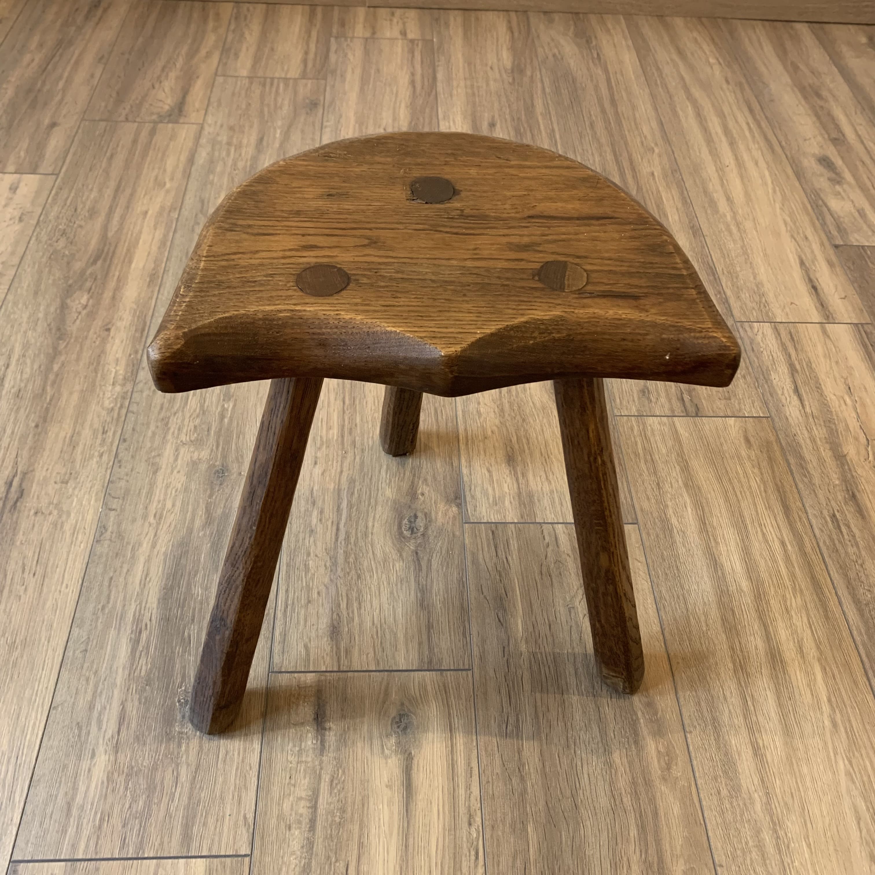Tripod stool