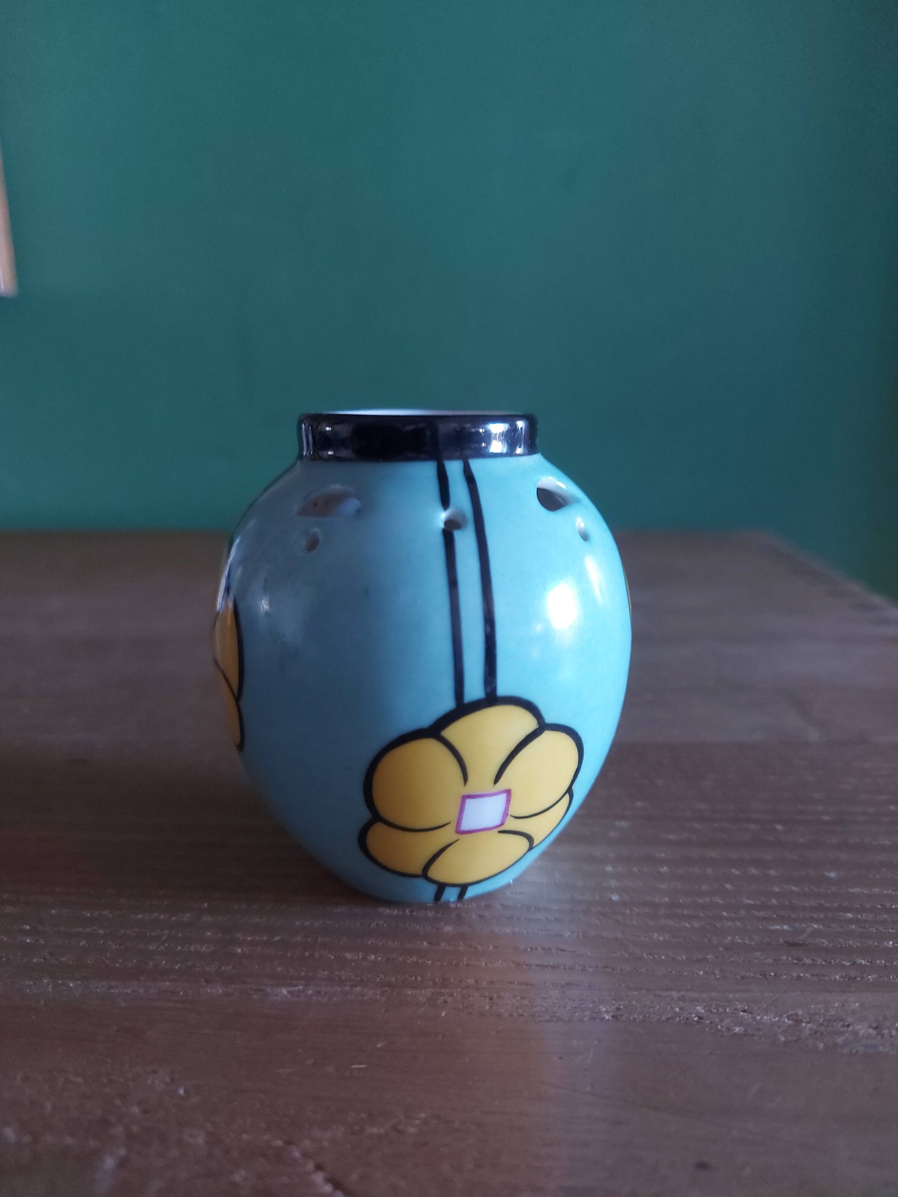 Art deco ceramic vase