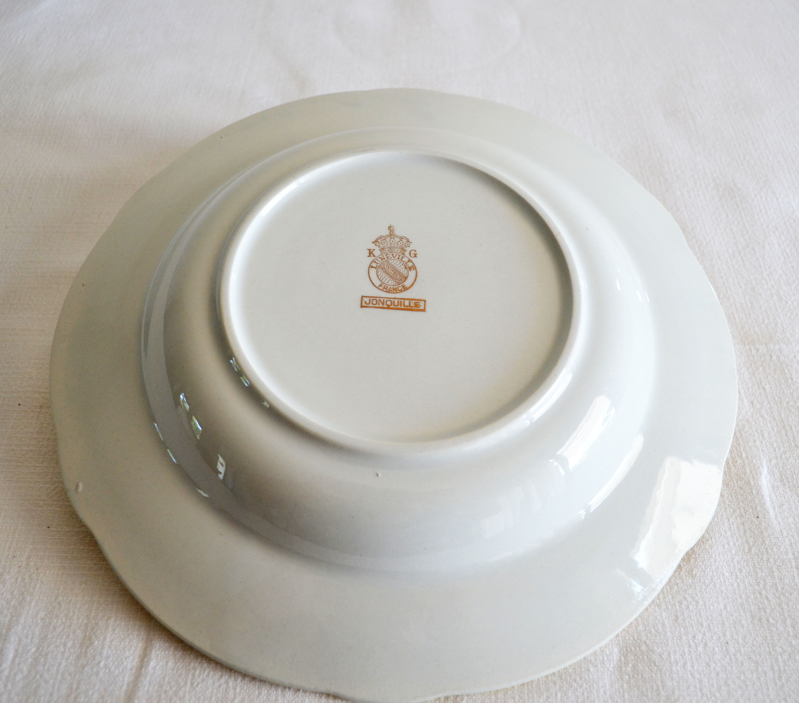 4 plates Lunéville model Daffodil