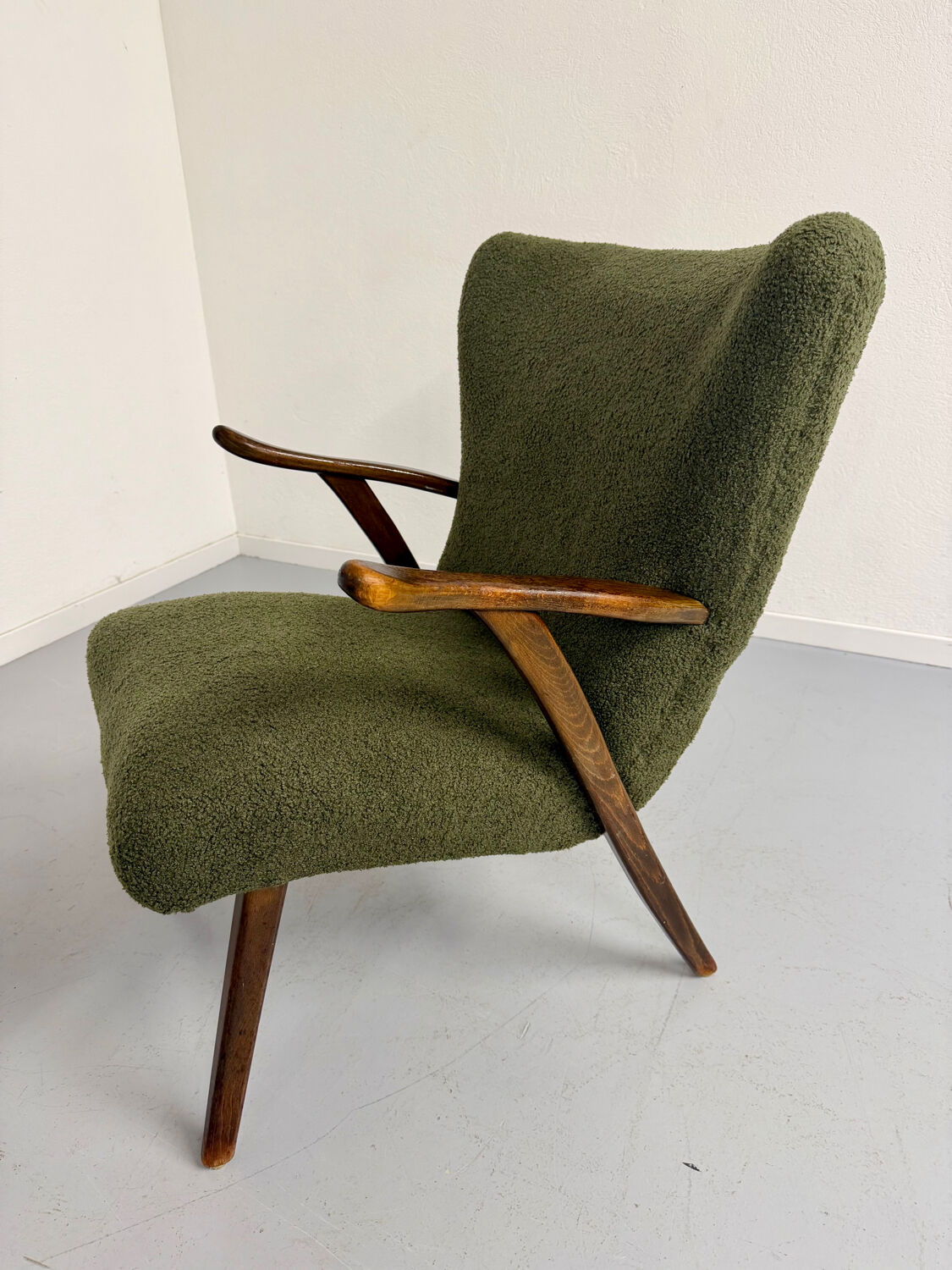 Set of 2 wing chairs in Scandinavian design from the 1960s.
