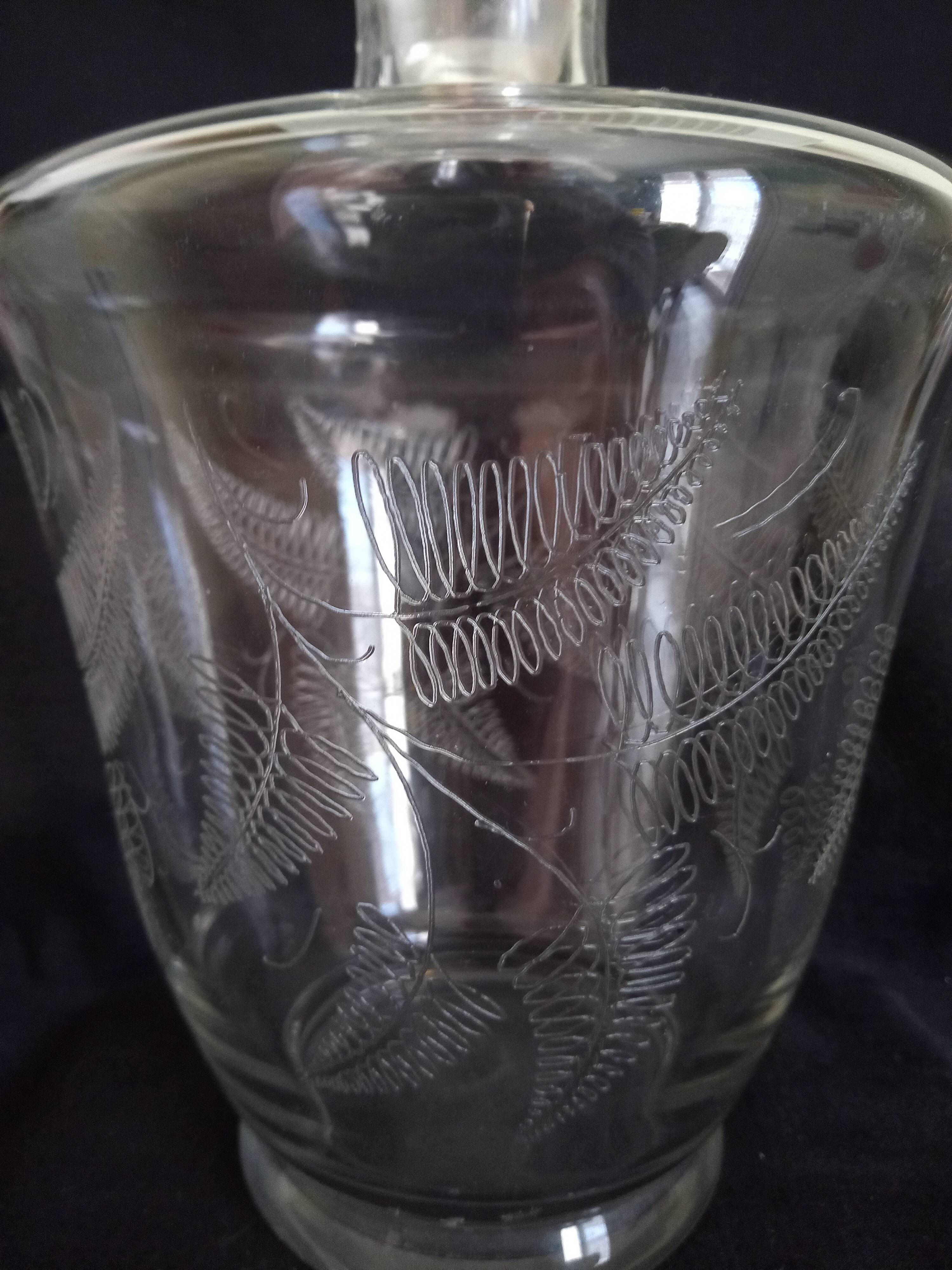 Fine crystal spirits decanter engraved with fern motifs