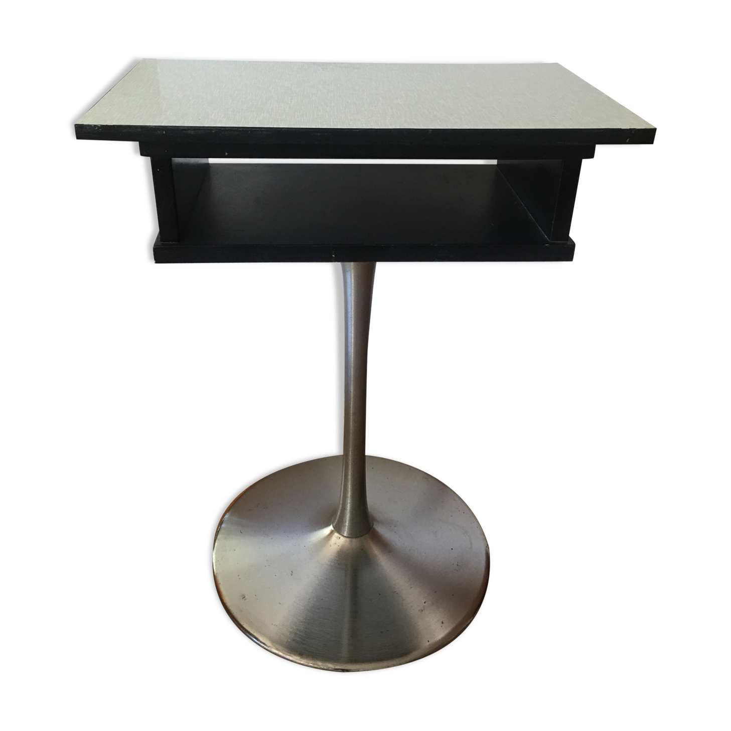 Side table - tulip foot desk