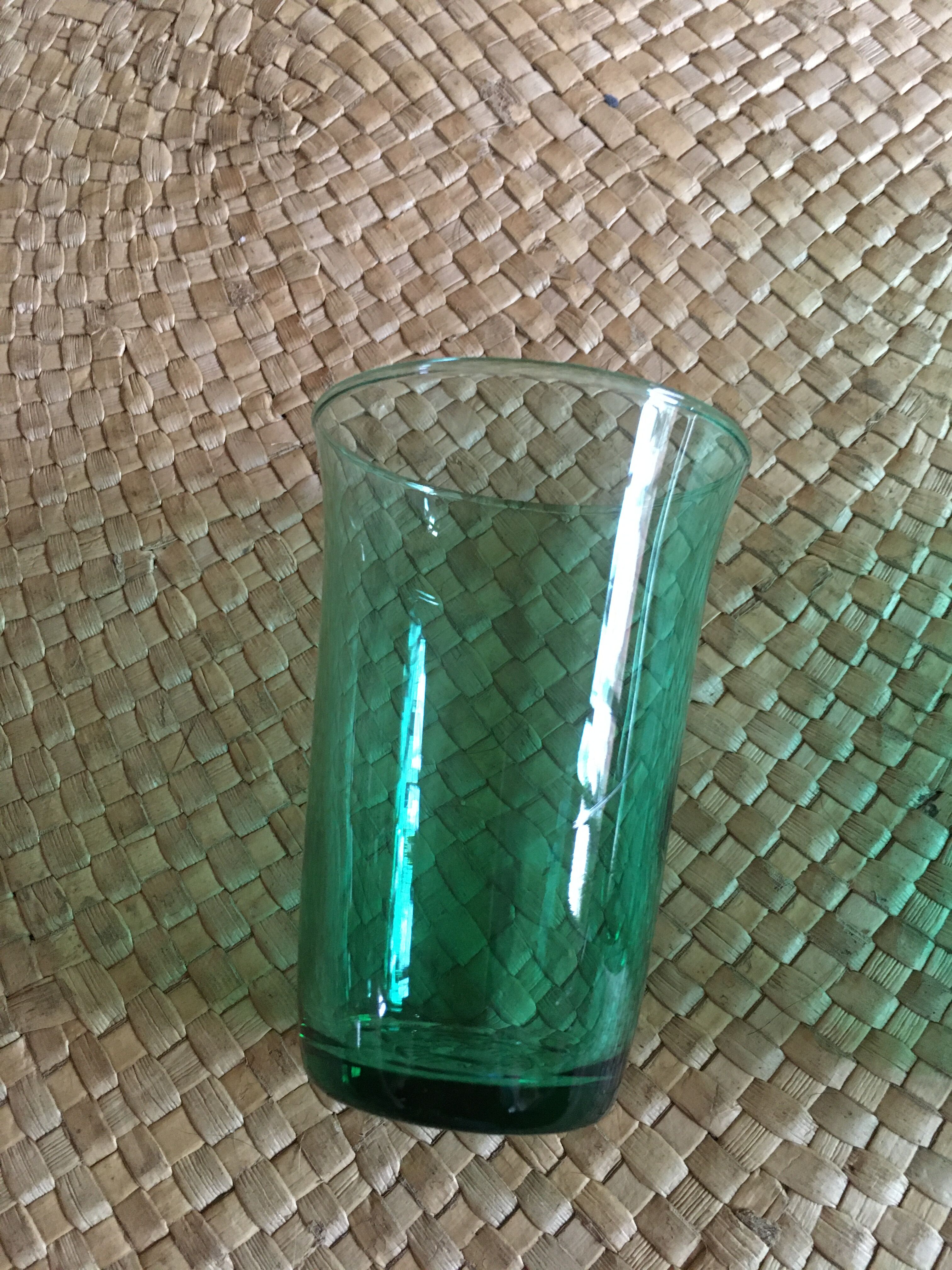 Series of 7 green glasses