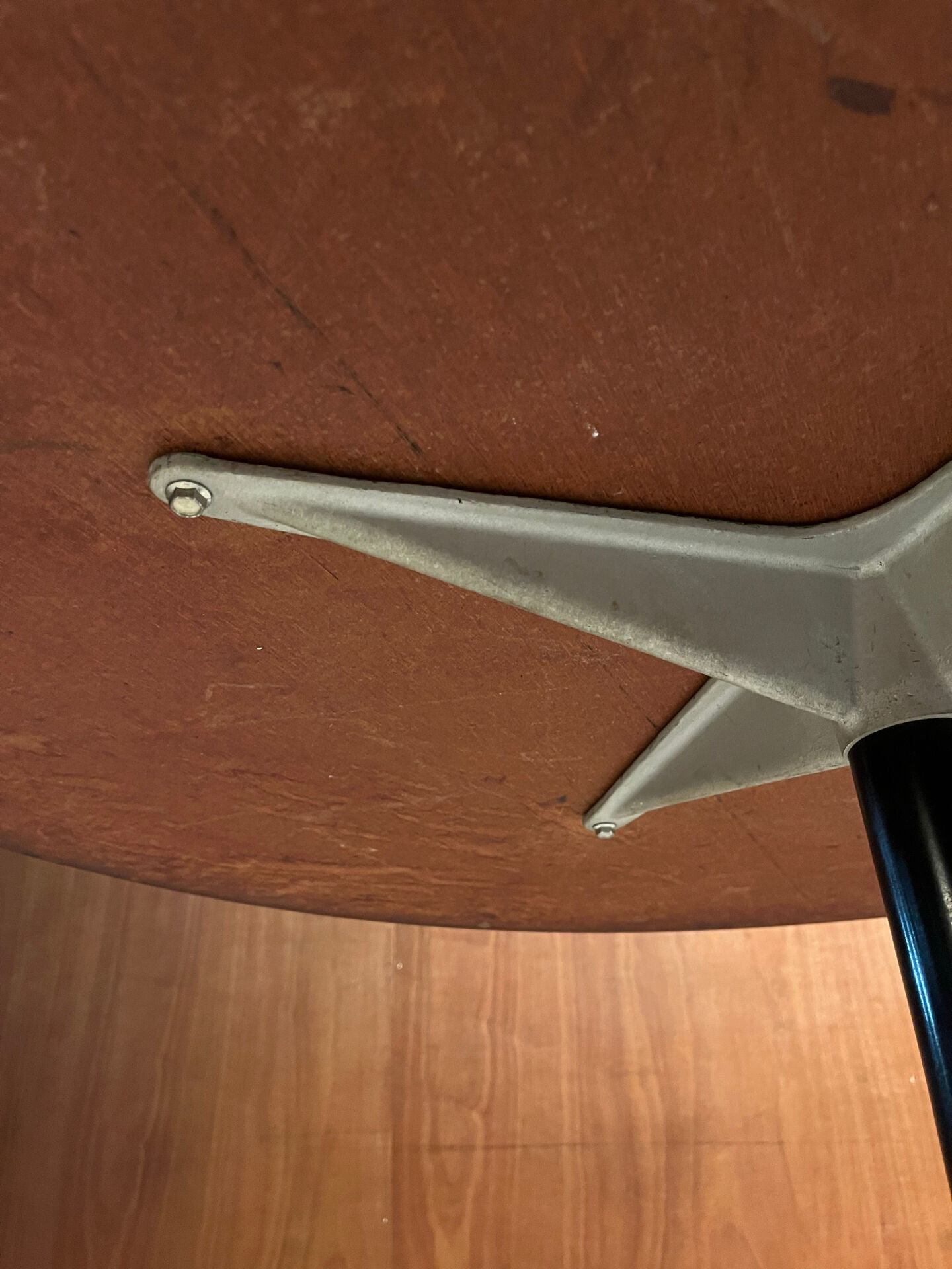 Vintage table, Eames design - Herman Miller USA edition