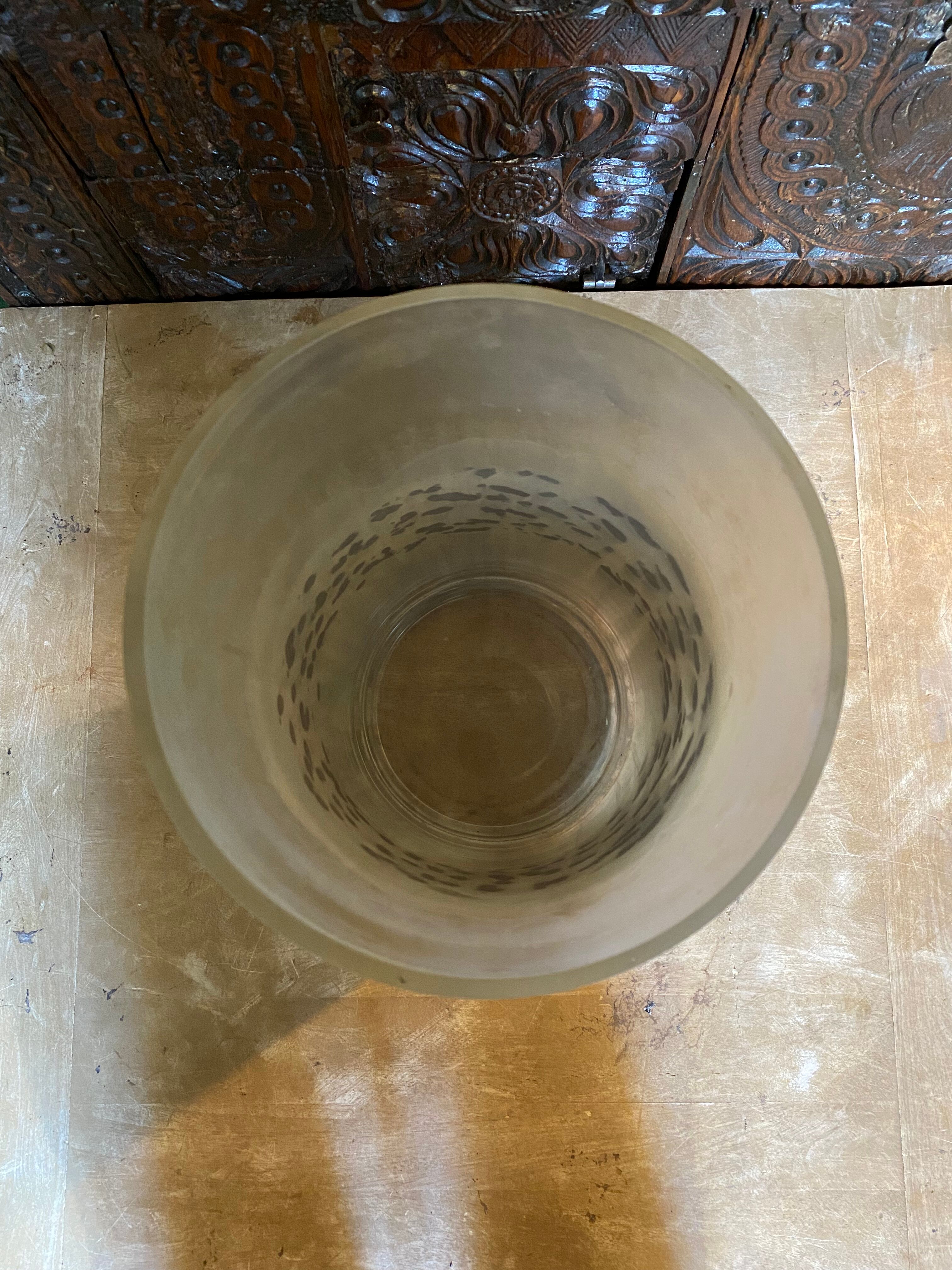 Vase in the spirit of Daum