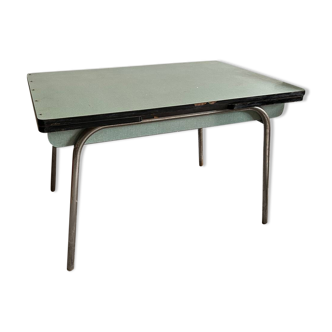 Formica table