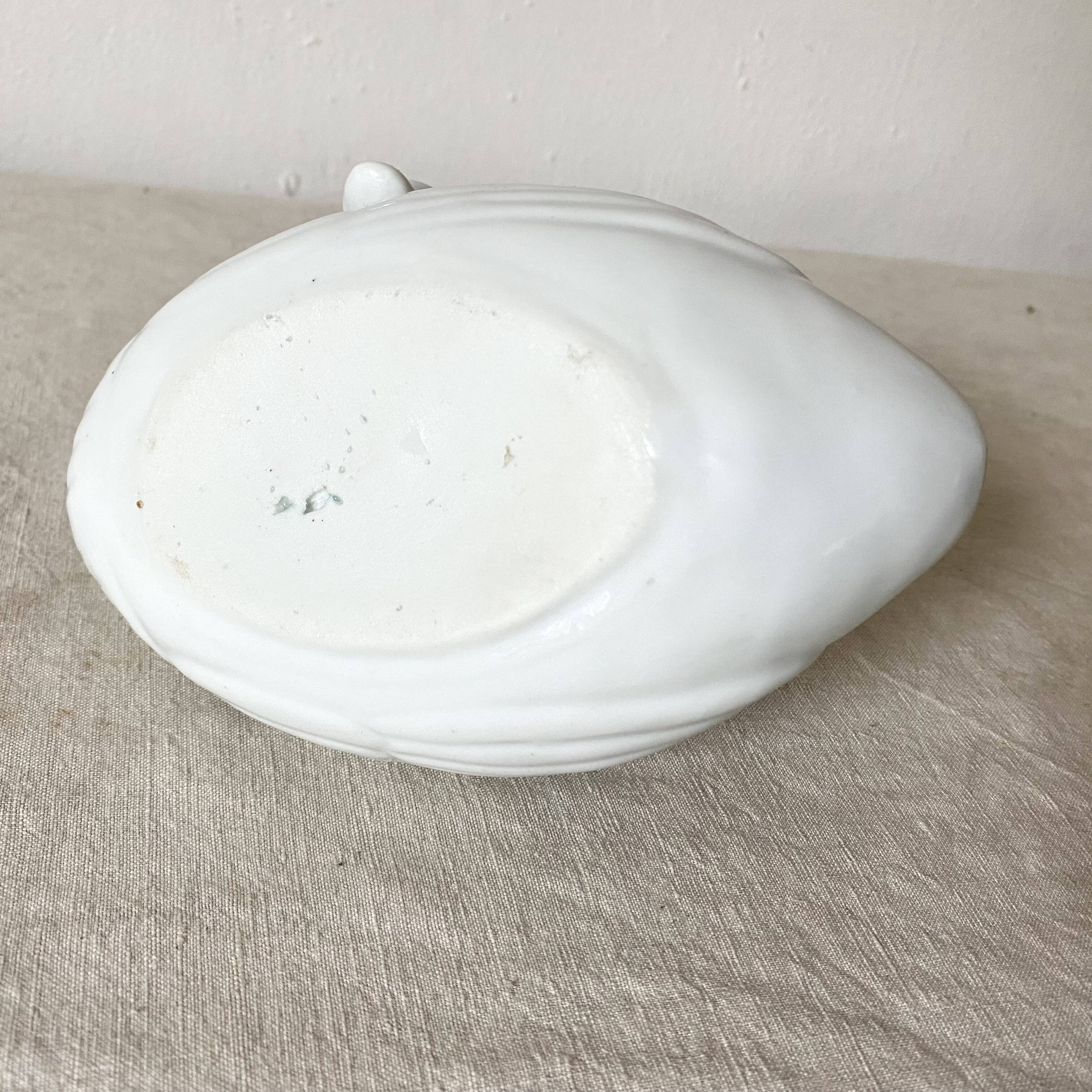 Vintage swan empty pocket