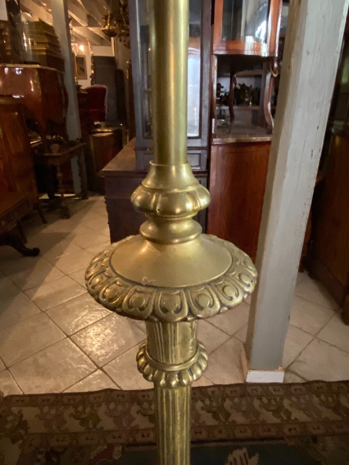 Floor lamp with adjustable height in bronze XIXth style Restoration feet claws