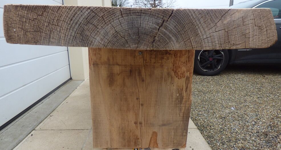 Table 320 cm en bois massif cèdre