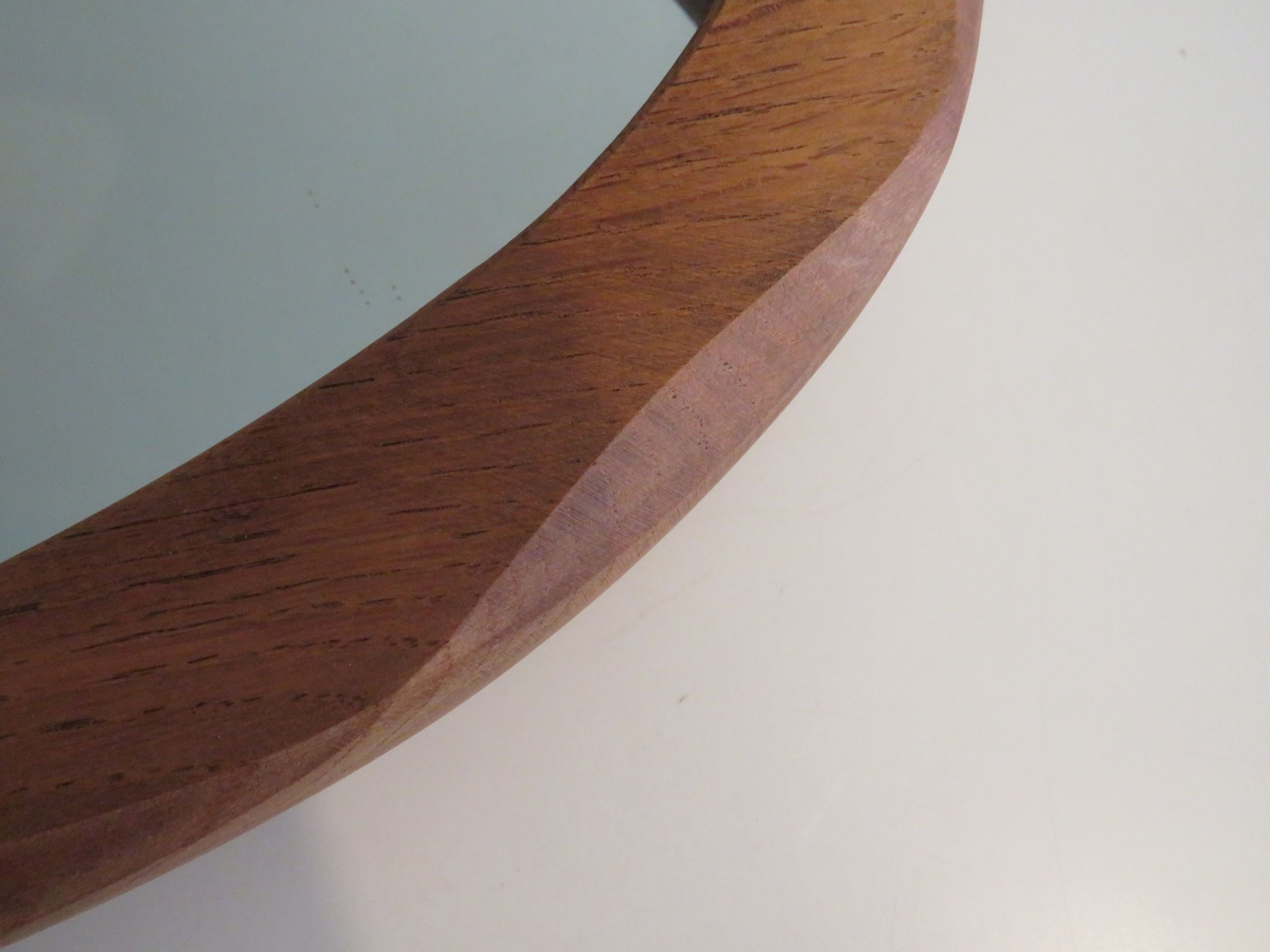 Brutalist mirror in solid oak, hand carved, Belgium 1970
