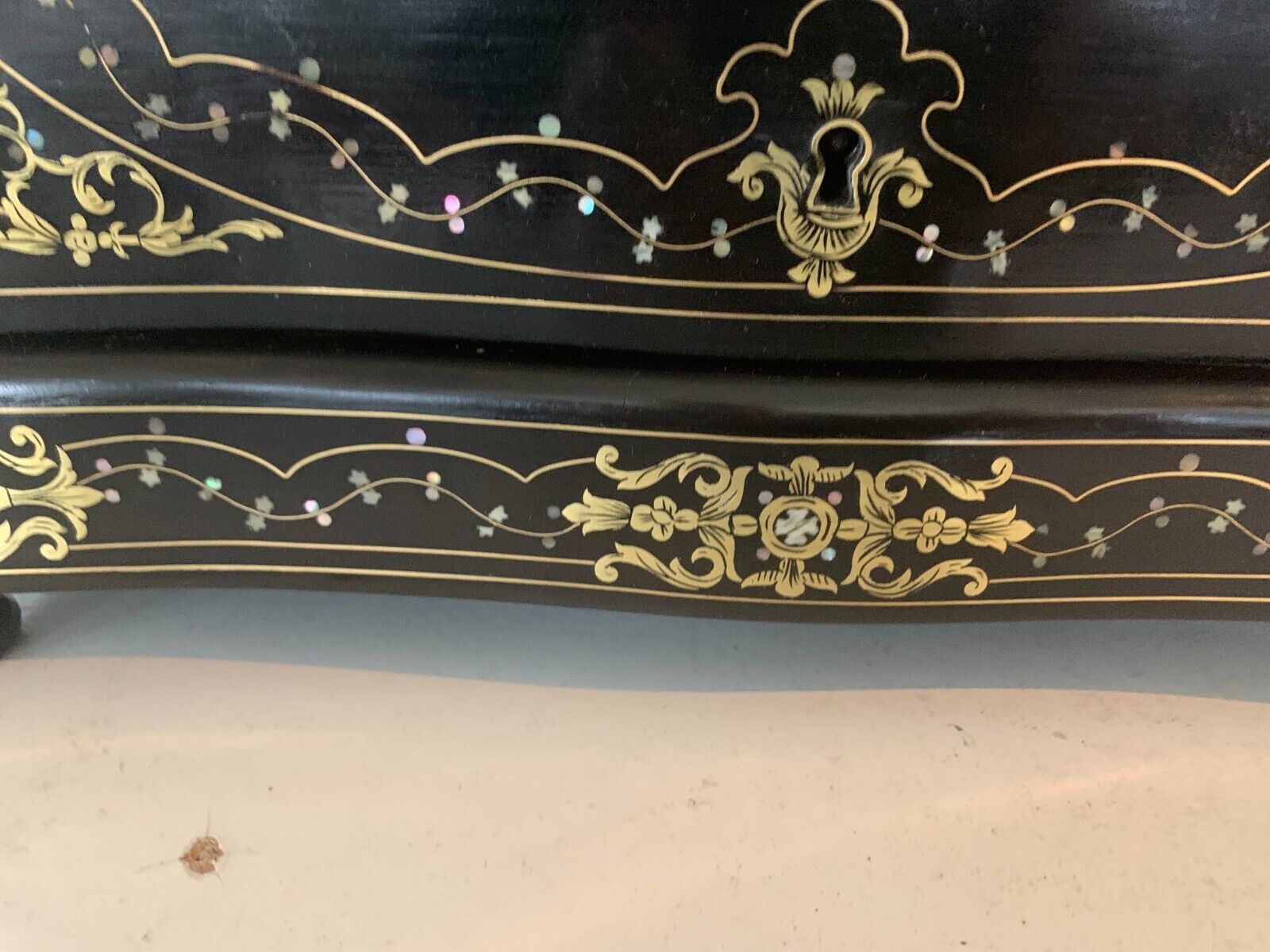 Complete liquor cellar Napoleon III Marquetry boulle Antique box