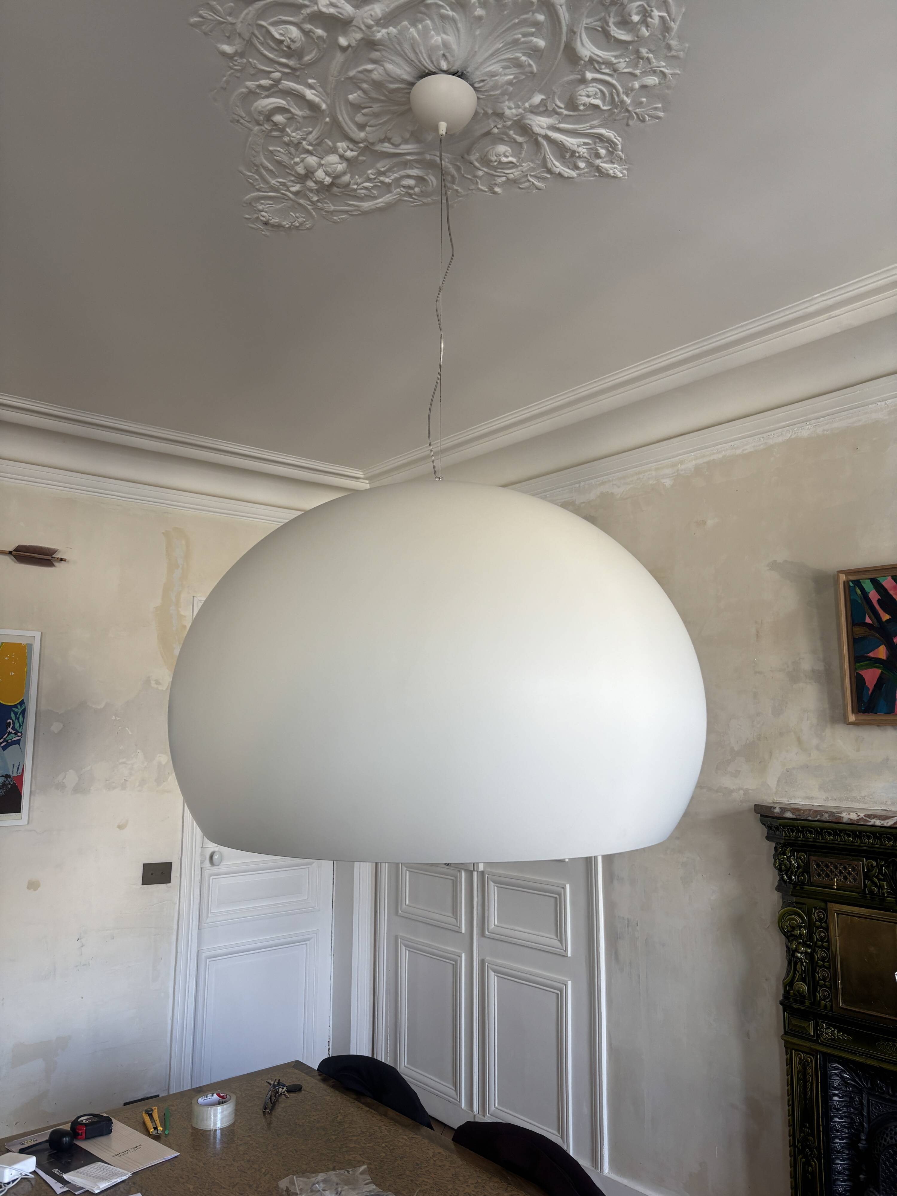 FL/Y lamp opaque, Medium, Off-white - black interior - Kartell